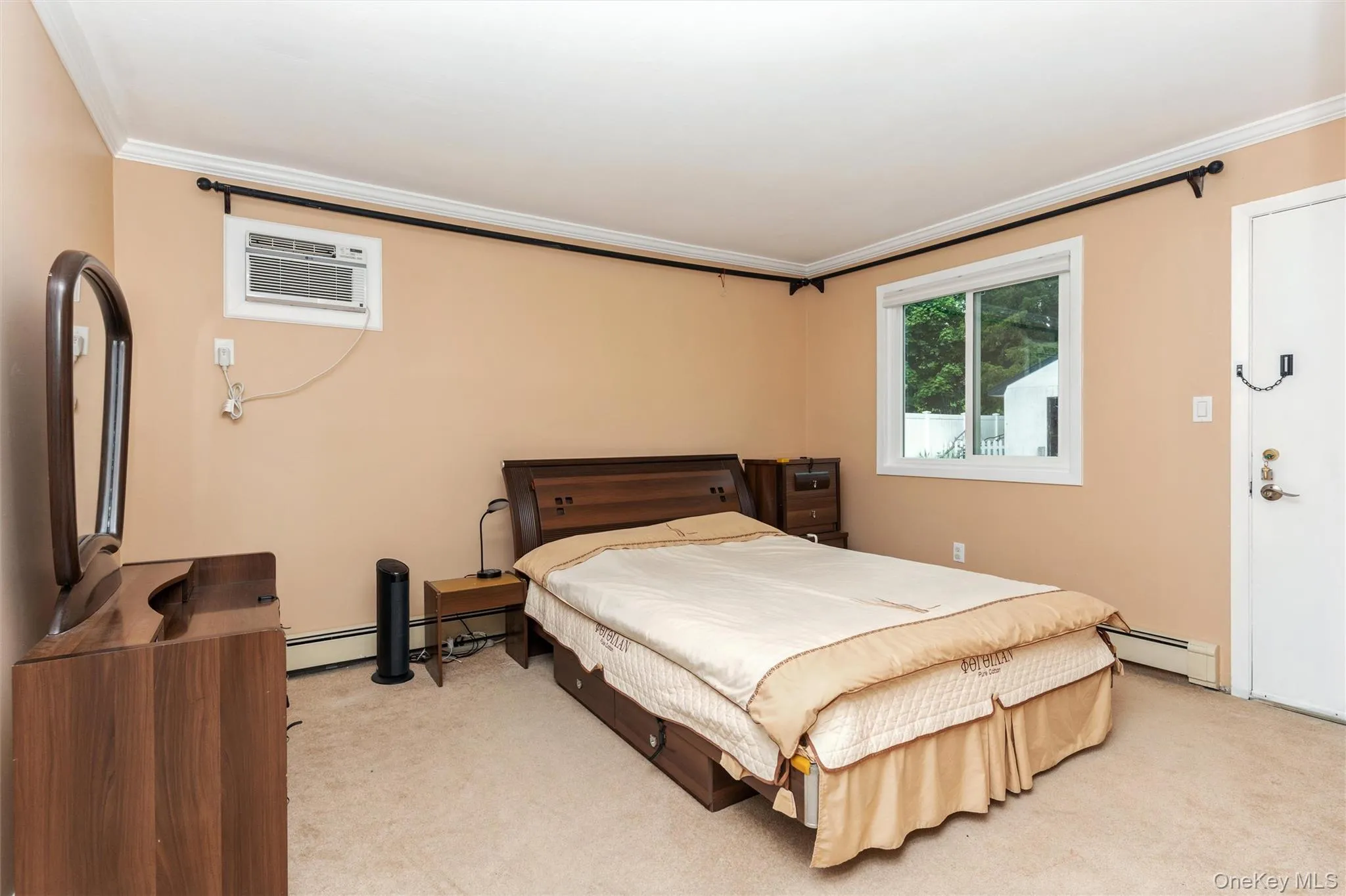 3rd Bedroom on 1st Floor 3rd Bedroom on 1st Floor