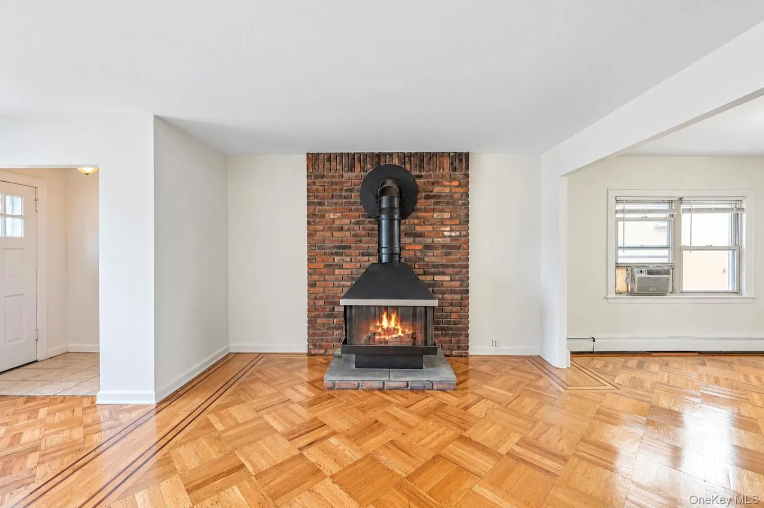 32-19 201st Street, New York, NY, 3 Bedrooms Bedrooms, 6 Rooms Rooms,1 BathroomBathrooms,Residential,For Rent,201st,0,1001172 32-19 201st Street, New York, NY, 3 Bedrooms Bedrooms, 6 Rooms Rooms,1 BathroomBathrooms,Residential,For Rent,201st,0,1001172