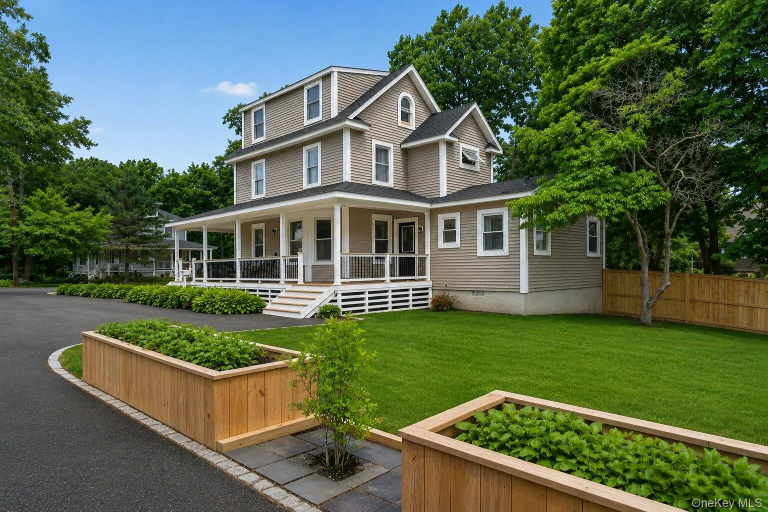 11 Gilbert Street, Huntington, NY, 3 Bedrooms Bedrooms, 8 Rooms Rooms,1 BathroomBathrooms,Residential,For Rent,Gilbert,0,1001173 11 Gilbert Street, Huntington, NY, 3 Bedrooms Bedrooms, 8 Rooms Rooms,1 BathroomBathrooms,Residential,For Rent,Gilbert,0,1001173