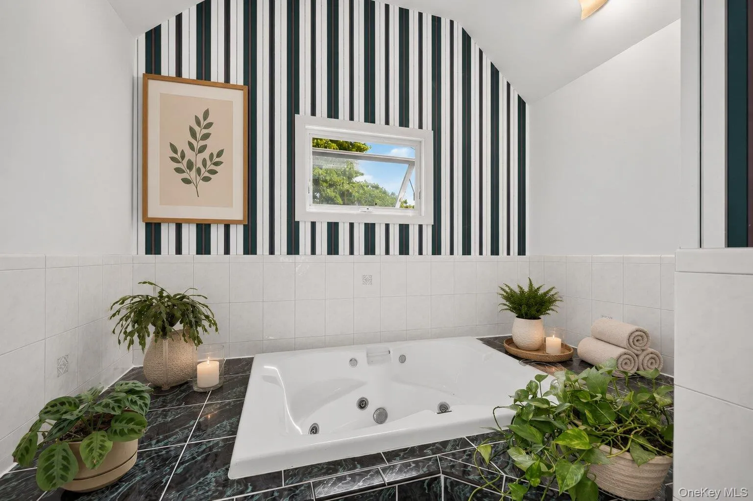 11 Gilbert Street, Huntington, NY, 3 Bedrooms Bedrooms, 8 Rooms Rooms,1 BathroomBathrooms,Residential,For Rent,Gilbert,0,1001173 11 Gilbert Street, Huntington, NY, 3 Bedrooms Bedrooms, 8 Rooms Rooms,1 BathroomBathrooms,Residential,For Rent,Gilbert,0,1001173