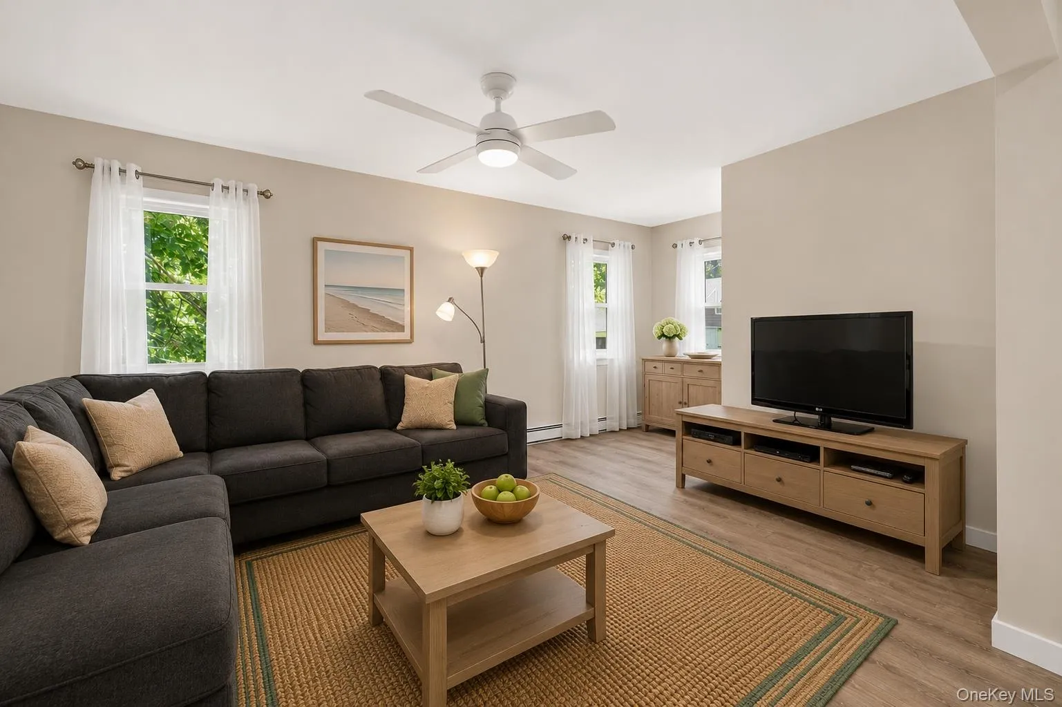 11 Gilbert Street, Huntington, NY, 3 Bedrooms Bedrooms, 8 Rooms Rooms,1 BathroomBathrooms,Residential,For Rent,Gilbert,0,1001173 11 Gilbert Street, Huntington, NY, 3 Bedrooms Bedrooms, 8 Rooms Rooms,1 BathroomBathrooms,Residential,For Rent,Gilbert,0,1001173