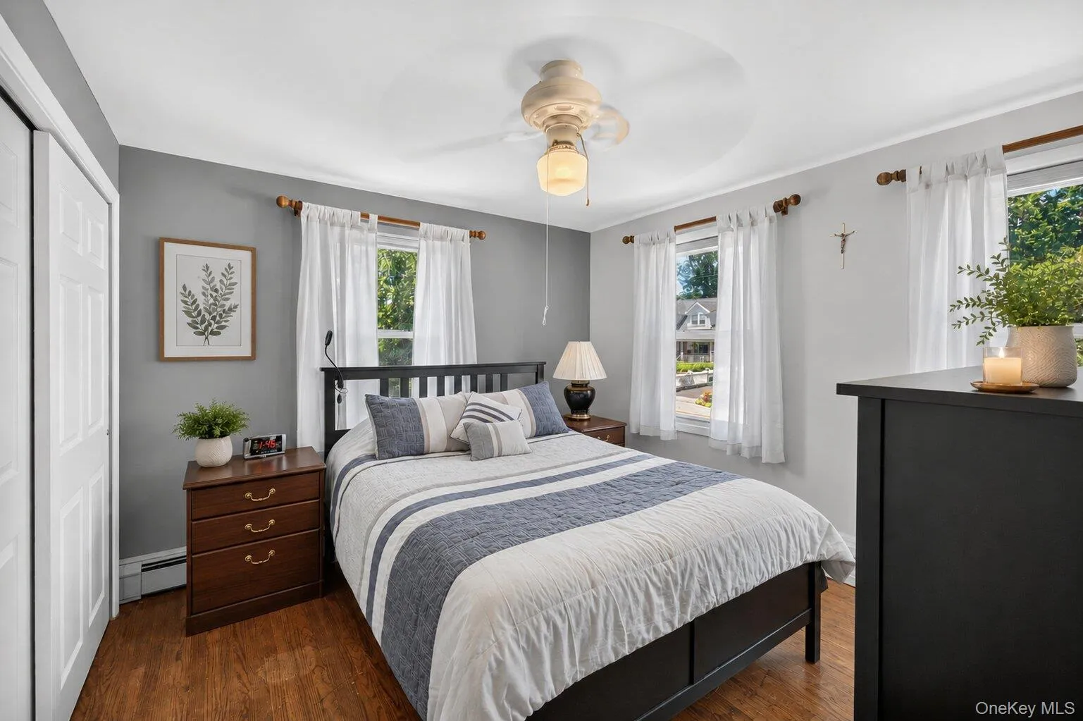 11 Gilbert Street, Huntington, NY, 3 Bedrooms Bedrooms, 8 Rooms Rooms,1 BathroomBathrooms,Residential,For Rent,Gilbert,0,1001173 11 Gilbert Street, Huntington, NY, 3 Bedrooms Bedrooms, 8 Rooms Rooms,1 BathroomBathrooms,Residential,For Rent,Gilbert,0,1001173