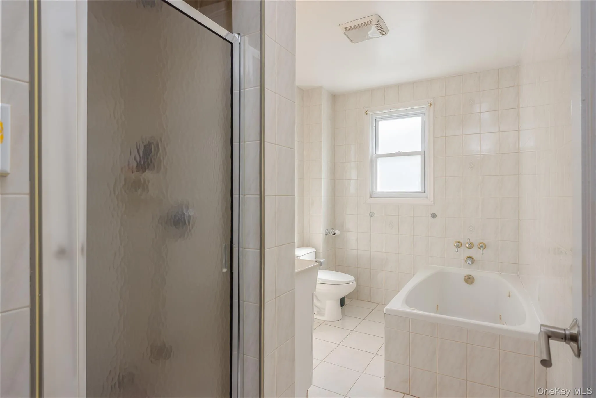 154 Bell Road, Scarsdale, NY, 3 Bedrooms Bedrooms, 7 Rooms Rooms,2 BathroomsBathrooms,Residential Lease,For Rent,Bell,0,1001176 154 Bell Road, Scarsdale, NY, 3 Bedrooms Bedrooms, 7 Rooms Rooms,2 BathroomsBathrooms,Residential Lease,For Rent,Bell,0,1001176
