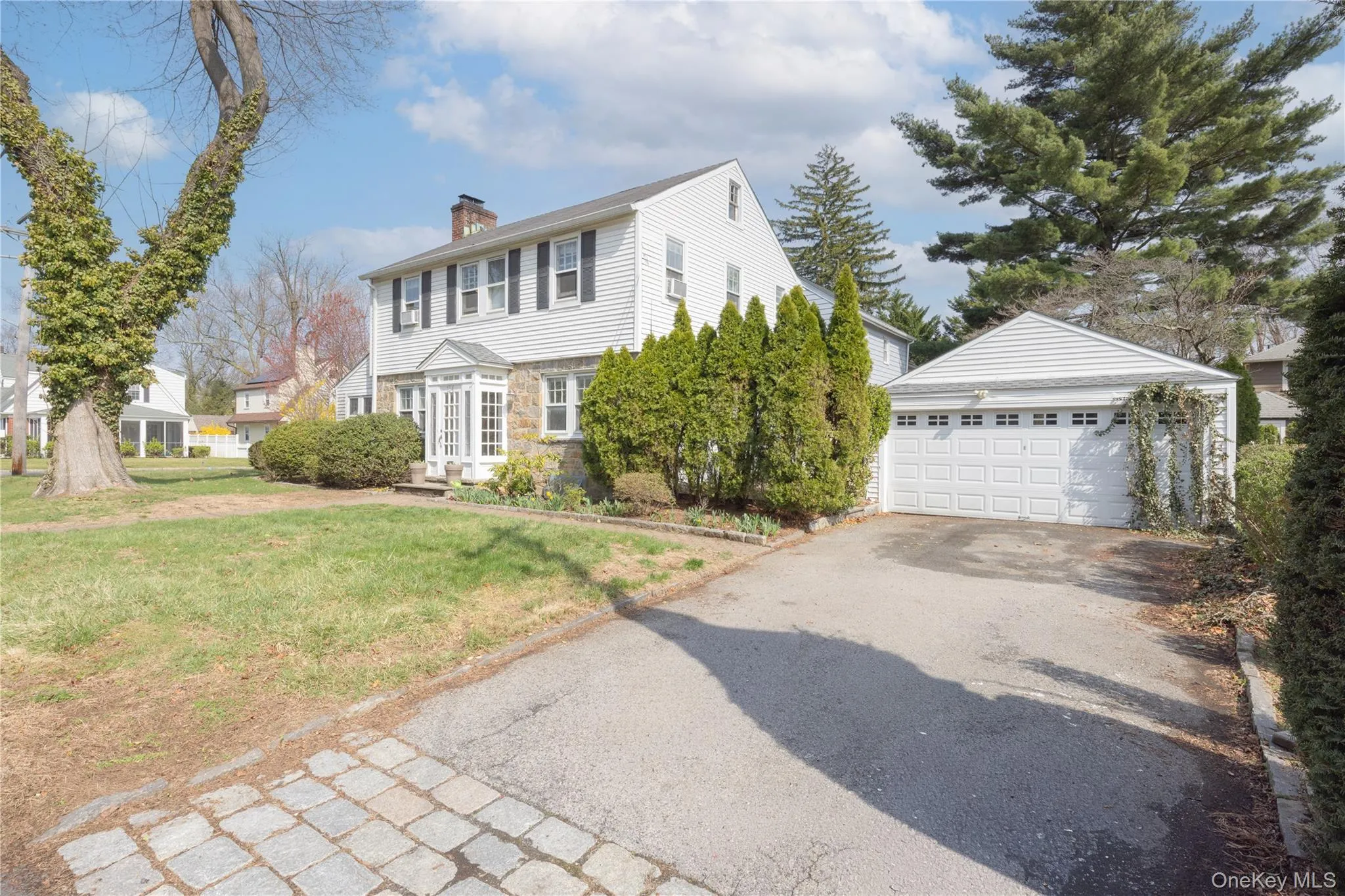154 Bell Road, Scarsdale, NY, 3 Bedrooms Bedrooms, 7 Rooms Rooms,2 BathroomsBathrooms,Residential Lease,For Rent,Bell,0,1001176 154 Bell Road, Scarsdale, NY, 3 Bedrooms Bedrooms, 7 Rooms Rooms,2 BathroomsBathrooms,Residential Lease,For Rent,Bell,0,1001176