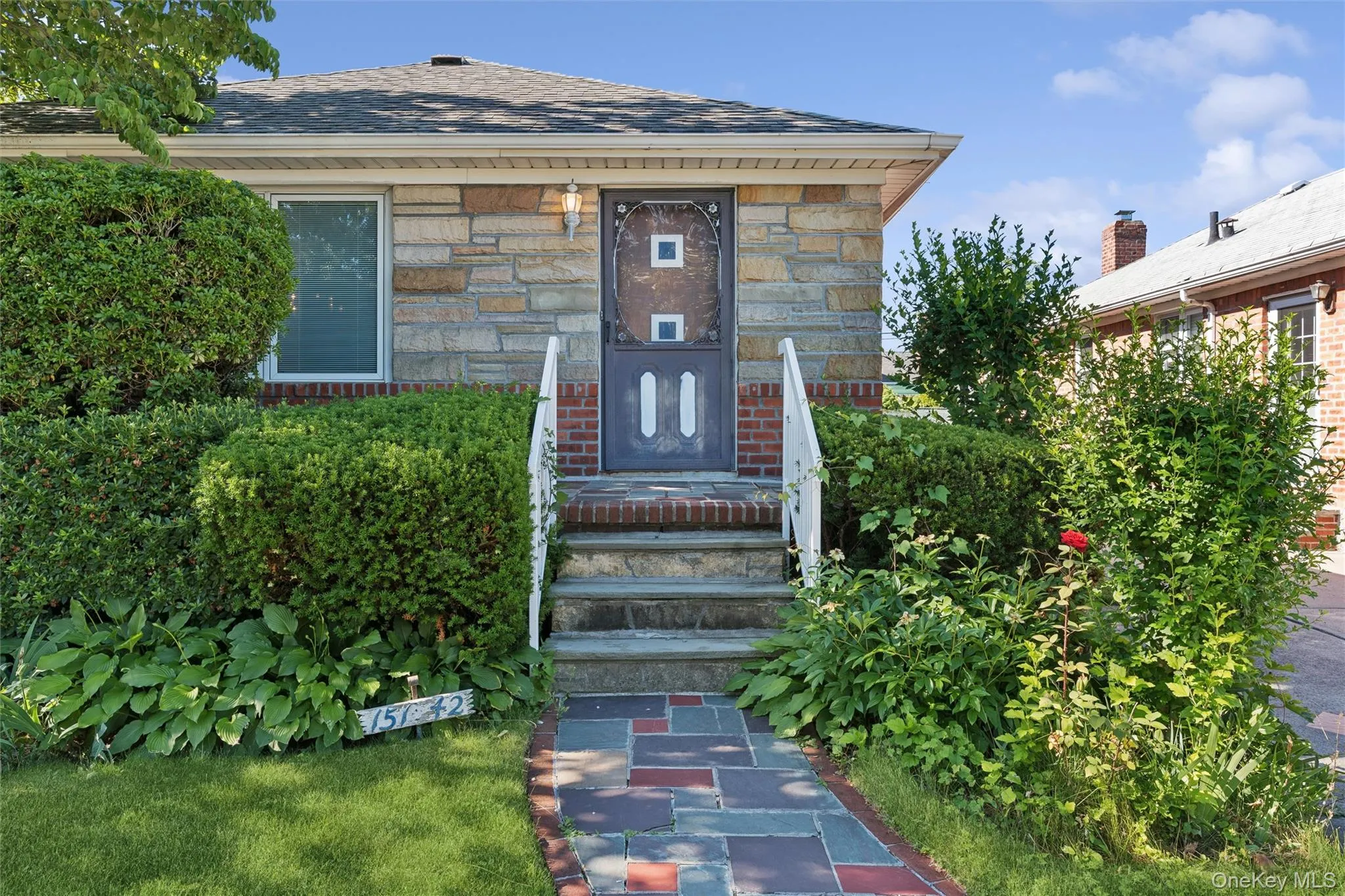 15142 24th Avenue, New York, NY, 3 Bedrooms Bedrooms, 6 Rooms Rooms,2 BathroomsBathrooms,Residential,For Rent,24th,0,1001177 15142 24th Avenue, New York, NY, 3 Bedrooms Bedrooms, 6 Rooms Rooms,2 BathroomsBathrooms,Residential,For Rent,24th,0,1001177