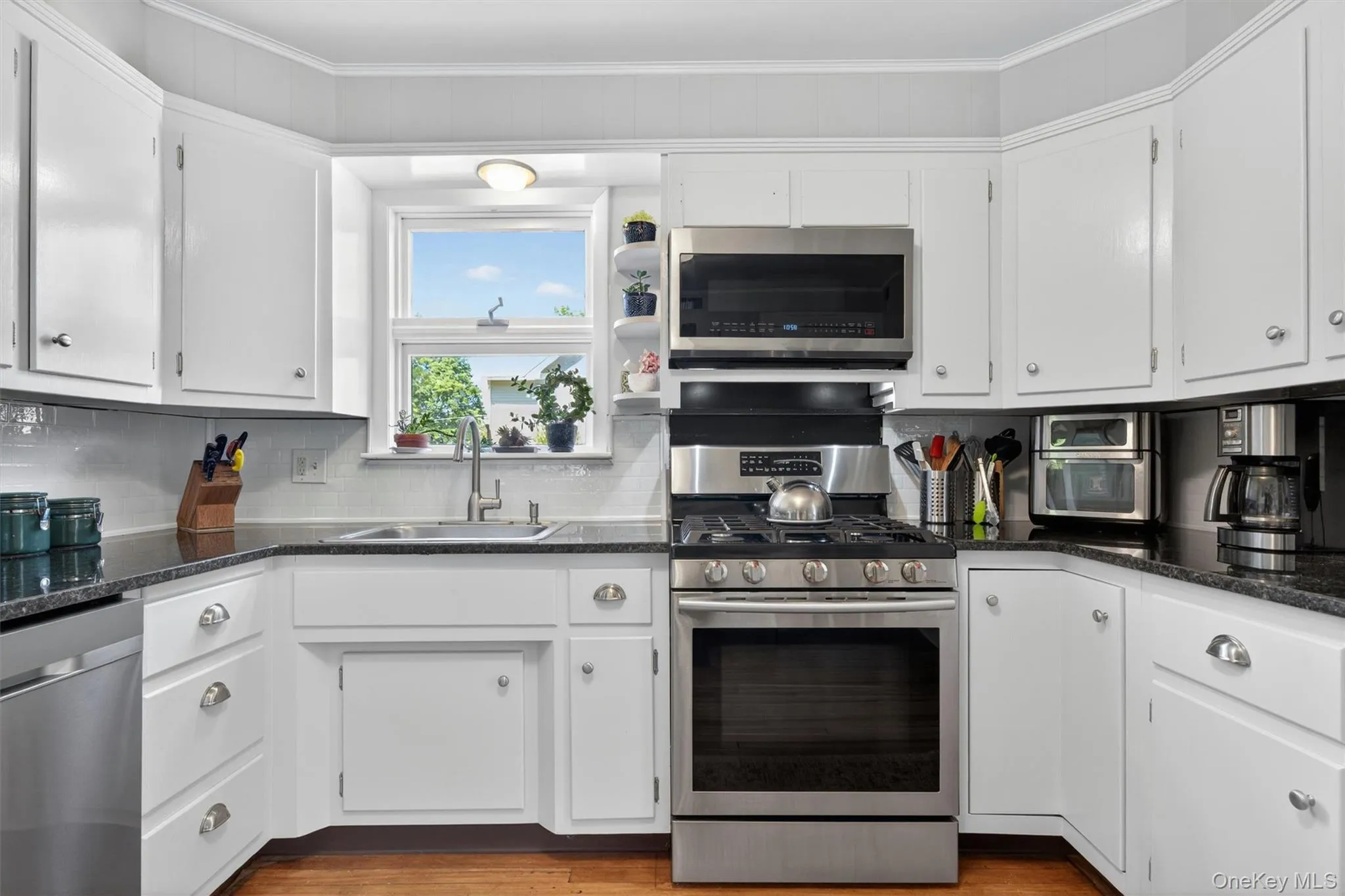 14 Campbell Road, Warwick (town), NY, 3 Bedrooms Bedrooms, 8 Rooms Rooms,1 BathroomBathrooms,Residential,For Rent,Campbell,0,1001178 14 Campbell Road, Warwick (town), NY, 3 Bedrooms Bedrooms, 8 Rooms Rooms,1 BathroomBathrooms,Residential,For Rent,Campbell,0,1001178