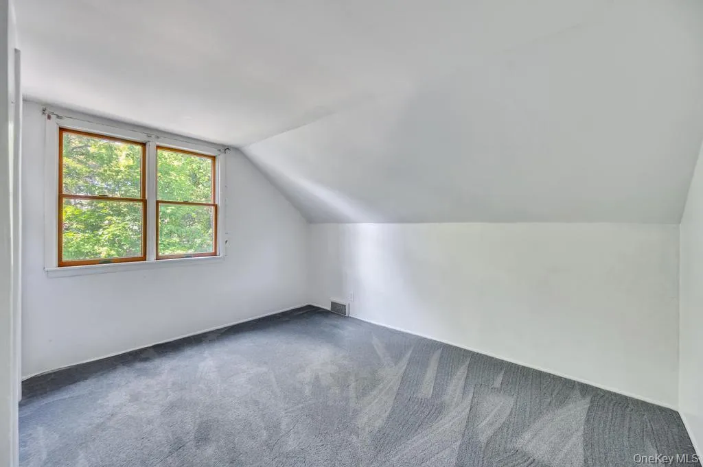 19 Oakland Avenue, Brookhaven, NY, 4 Bedrooms Bedrooms, 8 Rooms Rooms,2 BathroomsBathrooms,Residential,For Rent,Oakland,0,1001179 19 Oakland Avenue, Brookhaven, NY, 4 Bedrooms Bedrooms, 8 Rooms Rooms,2 BathroomsBathrooms,Residential,For Rent,Oakland,0,1001179