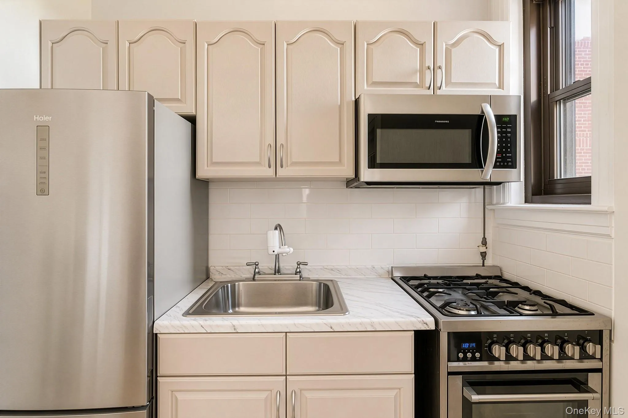 76-66 Austin Street, New York, NY, 1 Bedroom Bedrooms, 2 Rooms Rooms,1 BathroomBathrooms,Residential,For Rent,Austin Street,0,1001184 76-66 Austin Street, New York, NY, 1 Bedroom Bedrooms, 2 Rooms Rooms,1 BathroomBathrooms,Residential,For Rent,Austin Street,0,1001184