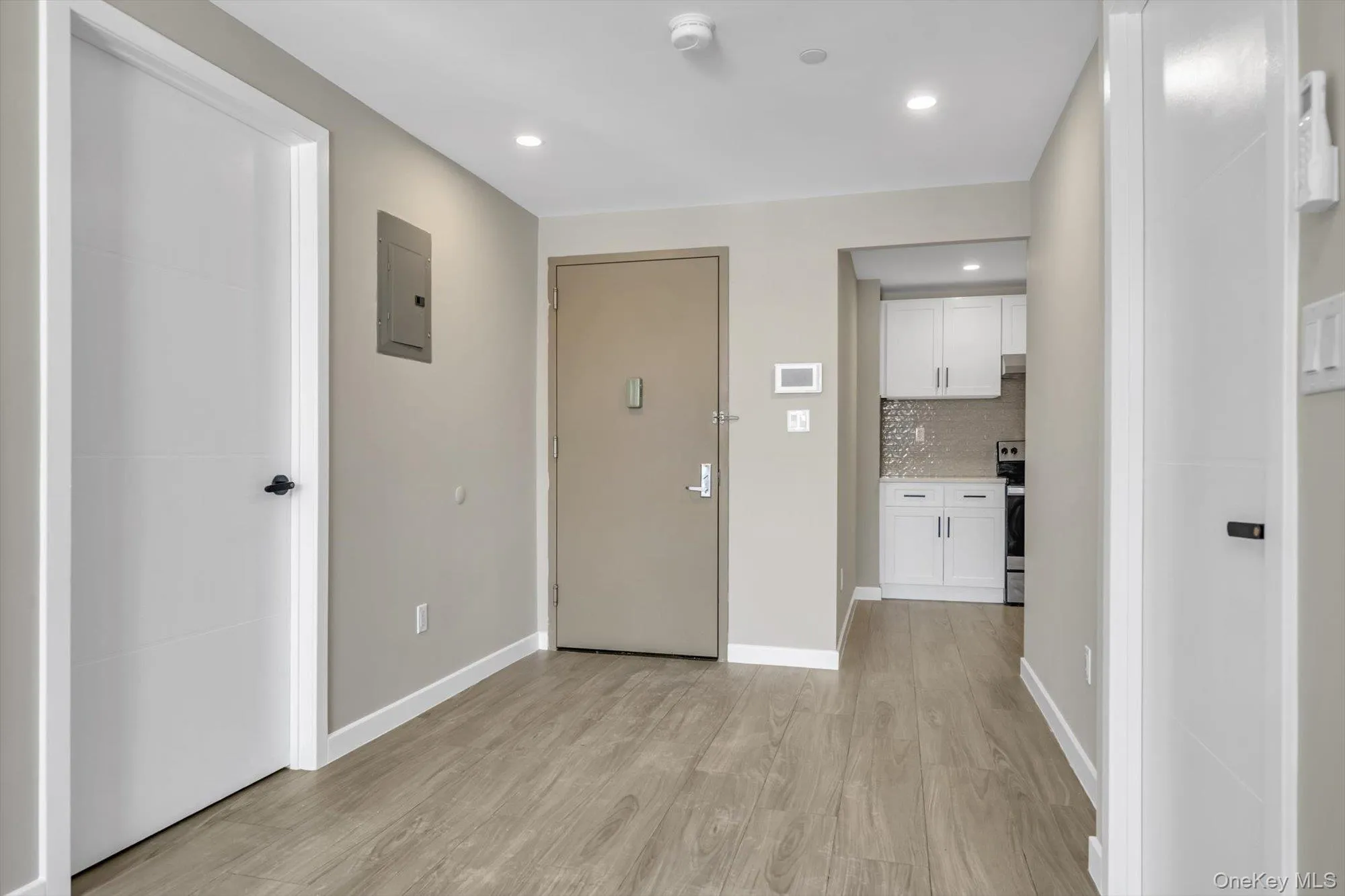 5540 97th Place, New York, NY, 2 Bedrooms Bedrooms, 6 Rooms Rooms,2 BathroomsBathrooms,Residential,For Rent,97th,0,1001187 5540 97th Place, New York, NY, 2 Bedrooms Bedrooms, 6 Rooms Rooms,2 BathroomsBathrooms,Residential,For Rent,97th,0,1001187