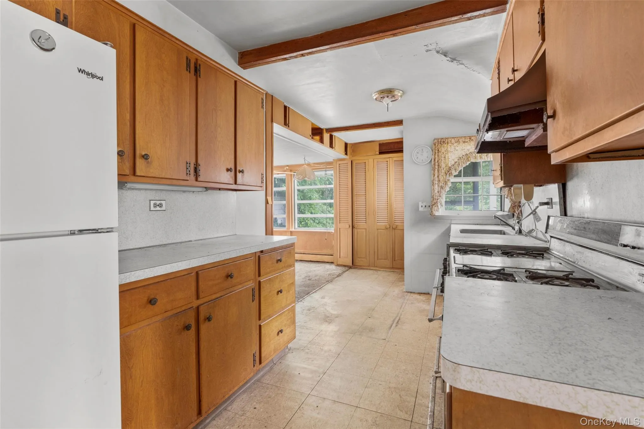 416 Rushmore Avenue, Mamaroneck, NY, 4 Bedrooms Bedrooms, 8 Rooms Rooms,1 BathroomBathrooms,Residential,For Rent,Rushmore,0,KEY1001192 416 Rushmore Avenue, Mamaroneck, NY, 4 Bedrooms Bedrooms, 8 Rooms Rooms,1 BathroomBathrooms,Residential,For Rent,Rushmore,0,KEY1001192