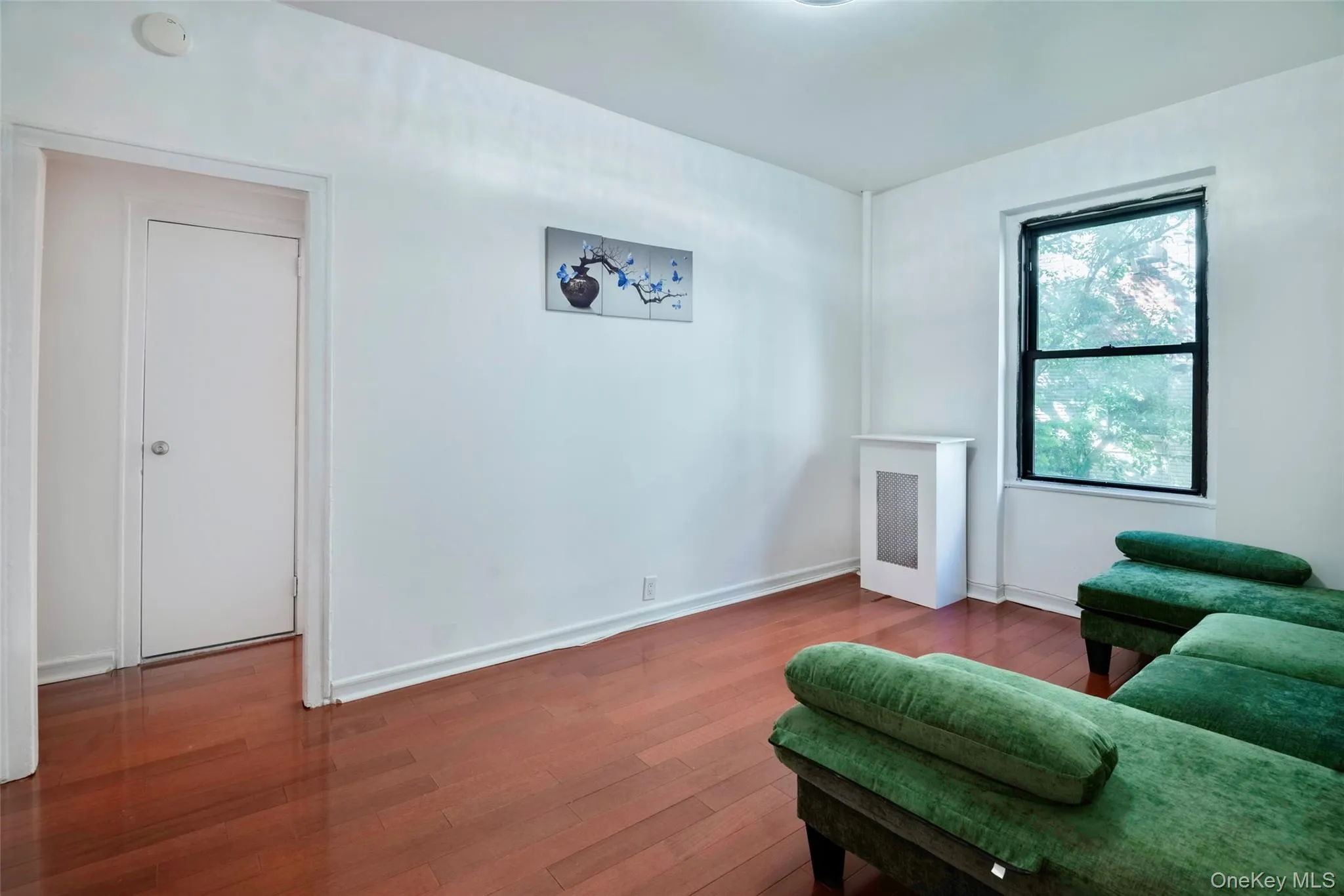21-77 33rd Street, New York, NY, 3 Bedrooms Bedrooms, 5 Rooms Rooms,1 BathroomBathrooms,Residential,For Rent,33rd,0,1001195 21-77 33rd Street, New York, NY, 3 Bedrooms Bedrooms, 5 Rooms Rooms,1 BathroomBathrooms,Residential,For Rent,33rd,0,1001195