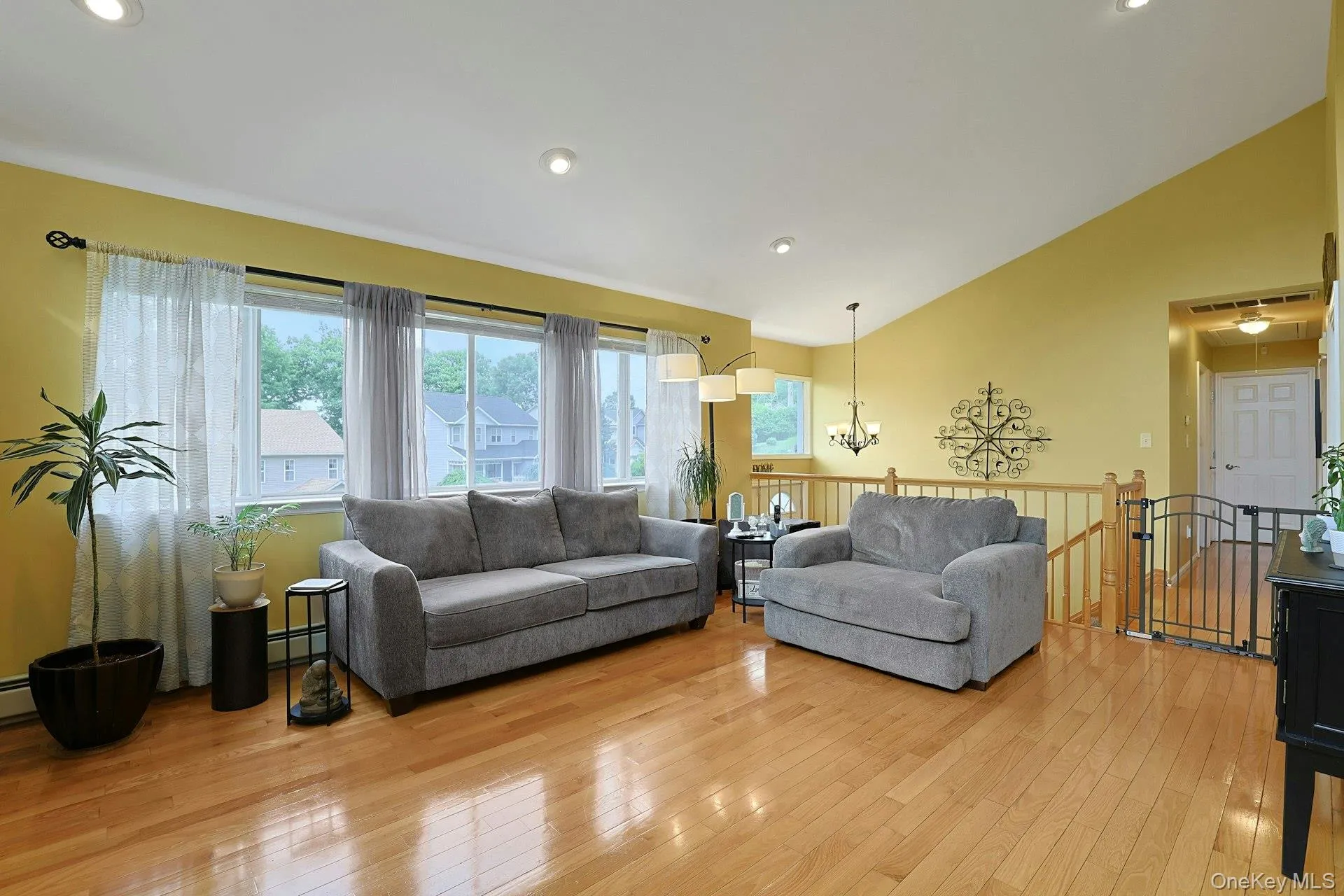 12 Louis Donato Drive, Haverstraw, NY, 4 Bedrooms Bedrooms, 8 Rooms Rooms,3 BathroomsBathrooms,Residential,For Rent,Louis Donato,0,1001198 12 Louis Donato Drive, Haverstraw, NY, 4 Bedrooms Bedrooms, 8 Rooms Rooms,3 BathroomsBathrooms,Residential,For Rent,Louis Donato,0,1001198