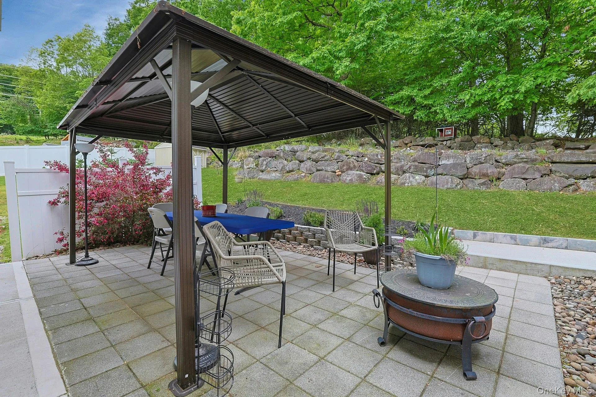 12 Louis Donato Drive, Haverstraw, NY, 4 Bedrooms Bedrooms, 8 Rooms Rooms,3 BathroomsBathrooms,Residential,For Rent,Louis Donato,0,1001198 12 Louis Donato Drive, Haverstraw, NY, 4 Bedrooms Bedrooms, 8 Rooms Rooms,3 BathroomsBathrooms,Residential,For Rent,Louis Donato,0,1001198
