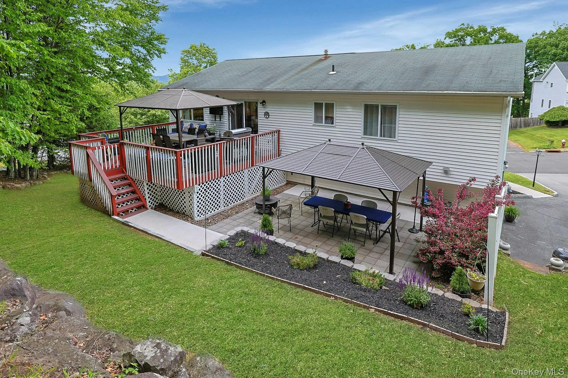 12 Louis Donato Drive, Haverstraw, NY, 4 Bedrooms Bedrooms, 8 Rooms Rooms,3 BathroomsBathrooms,Residential,For Rent,Louis Donato,0,1001198 12 Louis Donato Drive, Haverstraw, NY, 4 Bedrooms Bedrooms, 8 Rooms Rooms,3 BathroomsBathrooms,Residential,For Rent,Louis Donato,0,1001198