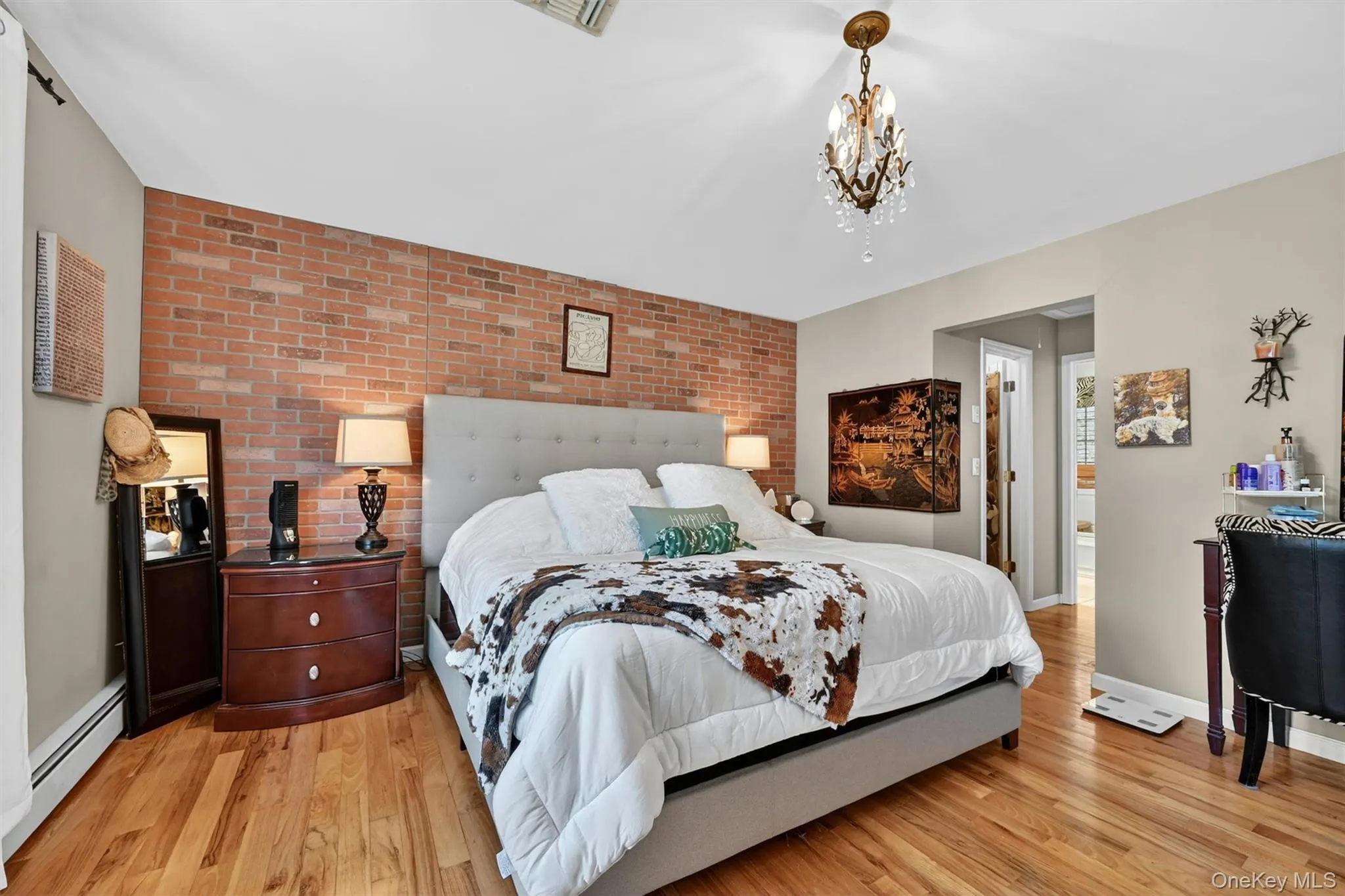 16 Willard Place, Monroe, NY, 4 Bedrooms Bedrooms, 9 Rooms Rooms,2 BathroomsBathrooms,Residential,For Rent,Willard,0,1001200 16 Willard Place, Monroe, NY, 4 Bedrooms Bedrooms, 9 Rooms Rooms,2 BathroomsBathrooms,Residential,For Rent,Willard,0,1001200