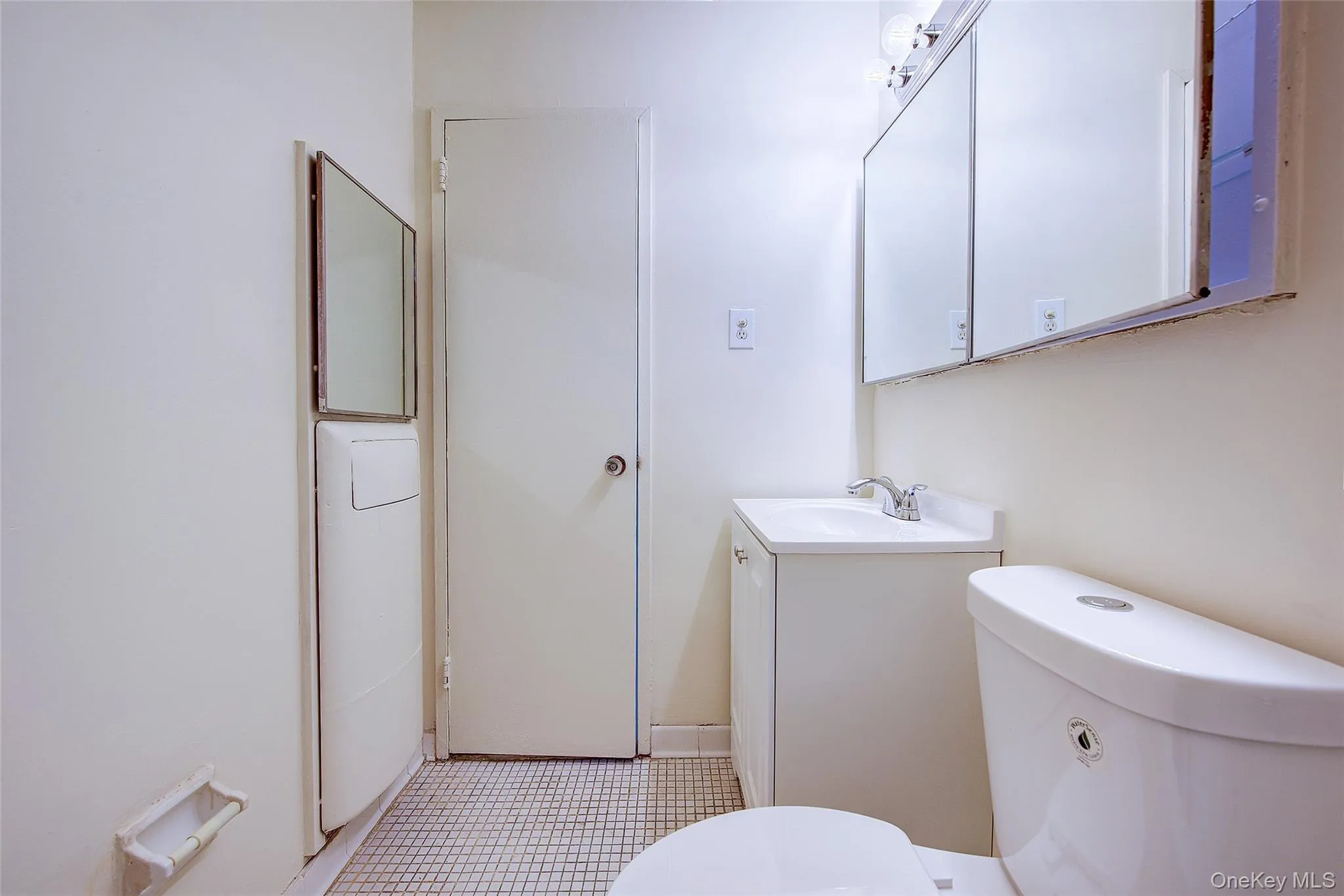 41-40 Union Street, New York, NY, 1 Bedroom Bedrooms, 4 Rooms Rooms,1 BathroomBathrooms,Residential Sale,For Rent,Union,0,1001201 41-40 Union Street, New York, NY, 1 Bedroom Bedrooms, 4 Rooms Rooms,1 BathroomBathrooms,Residential Sale,For Rent,Union,0,1001201