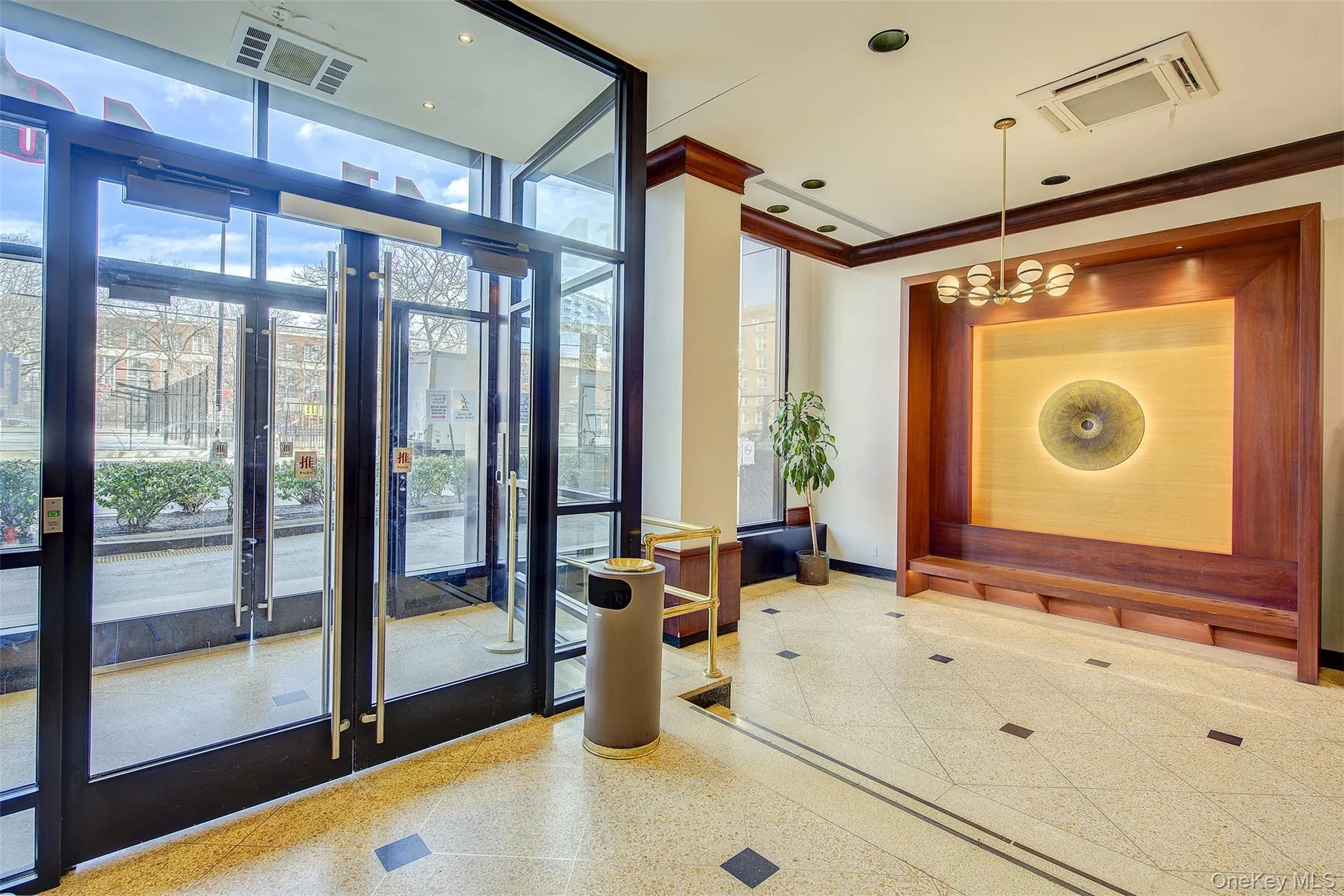 41-40 Union Street, New York, NY, 1 Bedroom Bedrooms, 4 Rooms Rooms,1 BathroomBathrooms,Residential Sale,For Rent,Union,0,1001201 41-40 Union Street, New York, NY, 1 Bedroom Bedrooms, 4 Rooms Rooms,1 BathroomBathrooms,Residential Sale,For Rent,Union,0,1001201