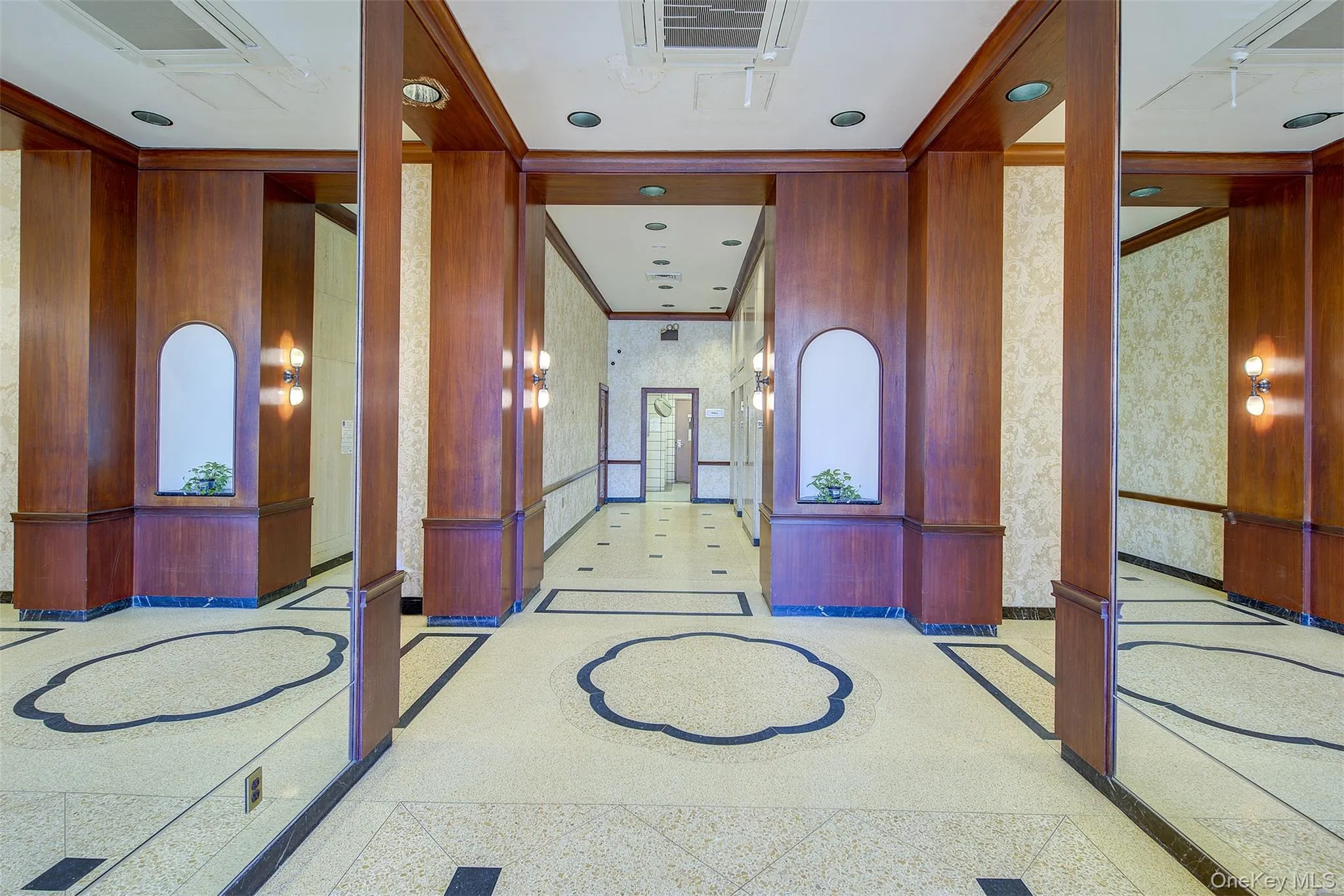 41-40 Union Street, New York, NY, 1 Bedroom Bedrooms, 4 Rooms Rooms,1 BathroomBathrooms,Residential Sale,For Rent,Union,0,1001201 41-40 Union Street, New York, NY, 1 Bedroom Bedrooms, 4 Rooms Rooms,1 BathroomBathrooms,Residential Sale,For Rent,Union,0,1001201