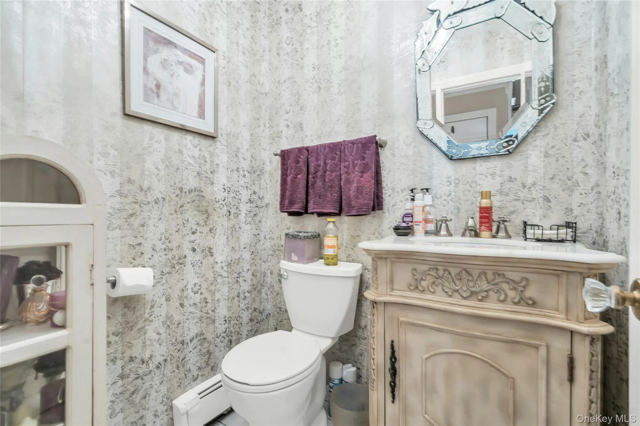 18 Ron Court, Smithtown, NY, 5 Bedrooms Bedrooms, 9 Rooms Rooms,2 BathroomsBathrooms,Residential,For Rent,Ron,0,KEY1001202 18 Ron Court, Smithtown, NY, 5 Bedrooms Bedrooms, 9 Rooms Rooms,2 BathroomsBathrooms,Residential,For Rent,Ron,0,KEY1001202