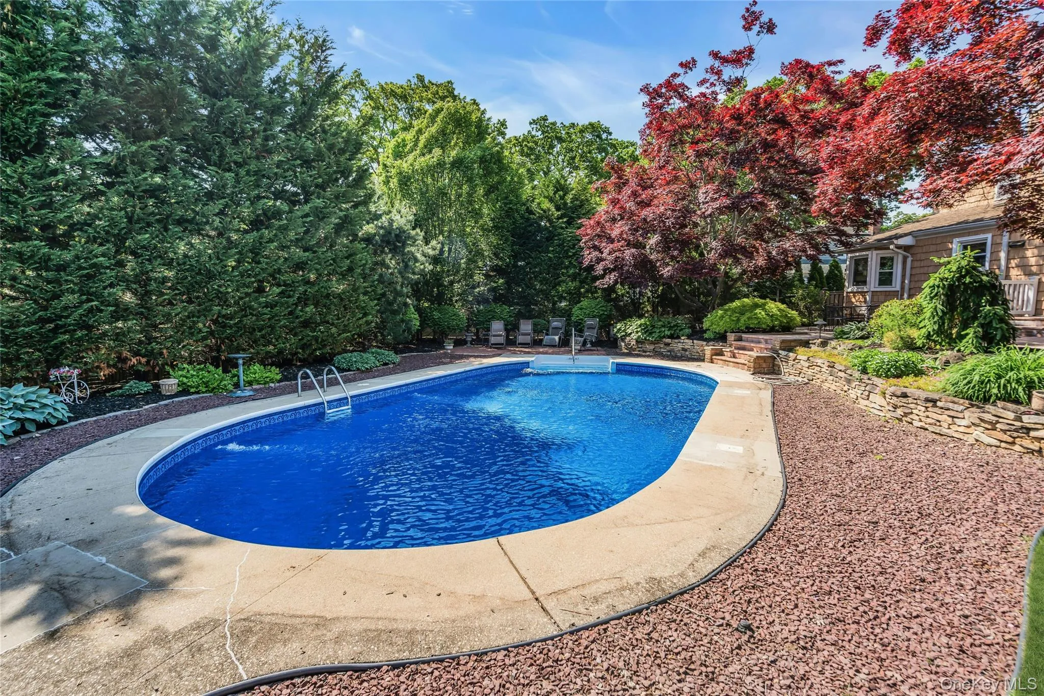 18 Ron Court, Smithtown, NY, 5 Bedrooms Bedrooms, 9 Rooms Rooms,2 BathroomsBathrooms,Residential,For Rent,Ron,0,KEY1001202 18 Ron Court, Smithtown, NY, 5 Bedrooms Bedrooms, 9 Rooms Rooms,2 BathroomsBathrooms,Residential,For Rent,Ron,0,KEY1001202