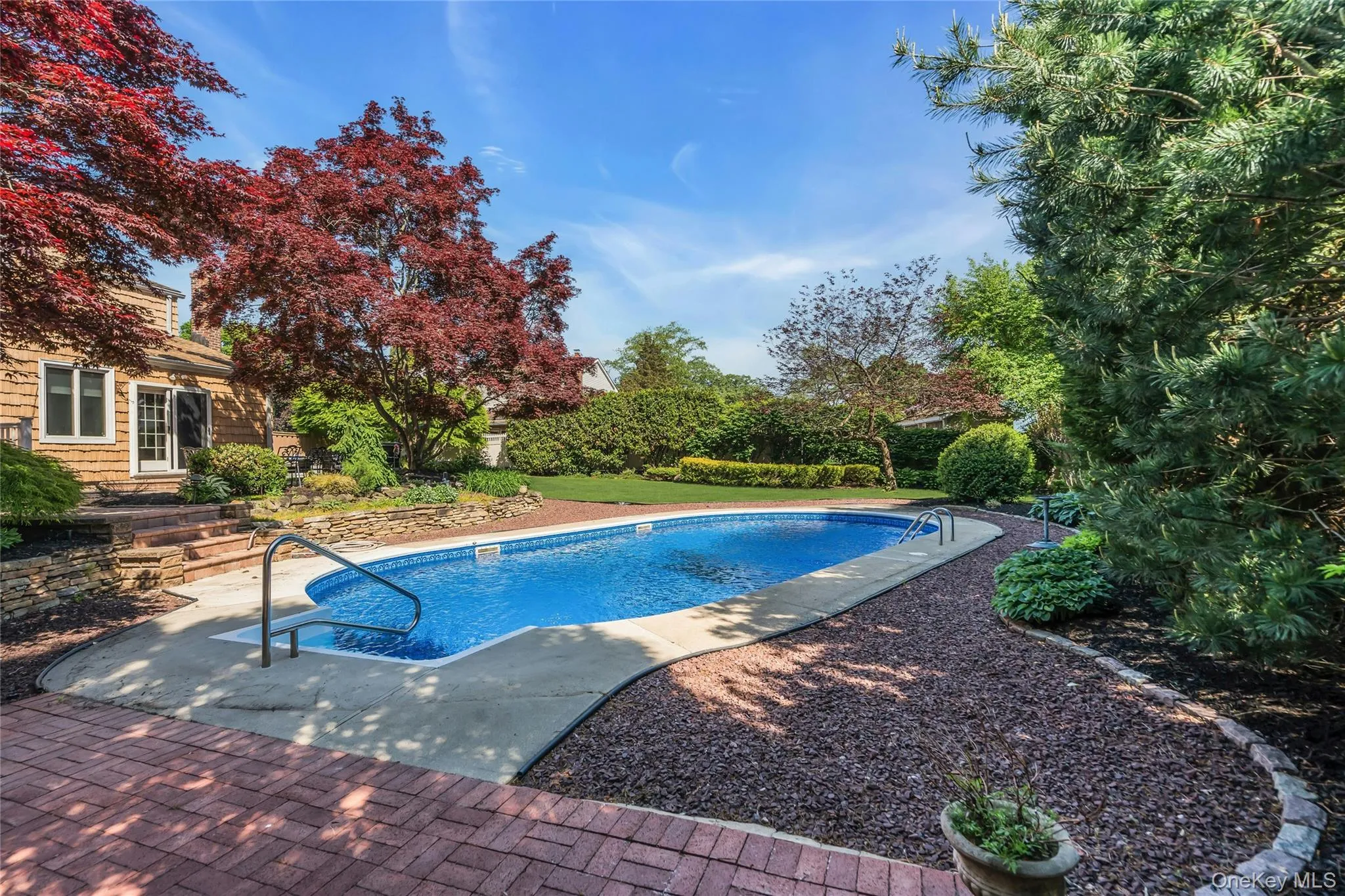 18 Ron Court, Smithtown, NY, 5 Bedrooms Bedrooms, 9 Rooms Rooms,2 BathroomsBathrooms,Residential,For Rent,Ron,0,KEY1001202 18 Ron Court, Smithtown, NY, 5 Bedrooms Bedrooms, 9 Rooms Rooms,2 BathroomsBathrooms,Residential,For Rent,Ron,0,KEY1001202