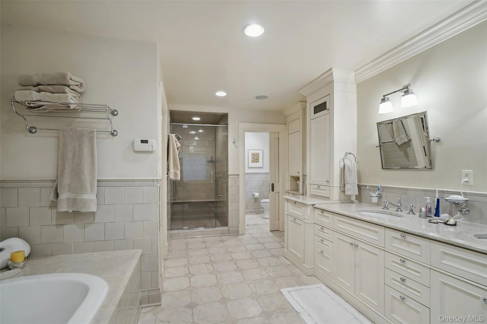 17 Eastwoods Road, Pound Ridge, NY, 5 Bedrooms Bedrooms, 12 Rooms Rooms,5 BathroomsBathrooms,Residential,For Rent,Eastwoods,0,1001204 17 Eastwoods Road, Pound Ridge, NY, 5 Bedrooms Bedrooms, 12 Rooms Rooms,5 BathroomsBathrooms,Residential,For Rent,Eastwoods,0,1001204
