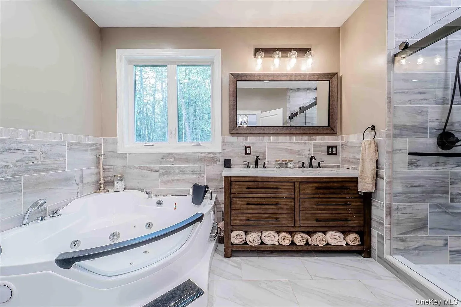 224 Lake Shore Drive, Thompson, NY, 3 Bedrooms Bedrooms, 10 Rooms Rooms,2 BathroomsBathrooms,Residential Sale,For Rent,Lake Shore,0,1001220 224 Lake Shore Drive, Thompson, NY, 3 Bedrooms Bedrooms, 10 Rooms Rooms,2 BathroomsBathrooms,Residential Sale,For Rent,Lake Shore,0,1001220