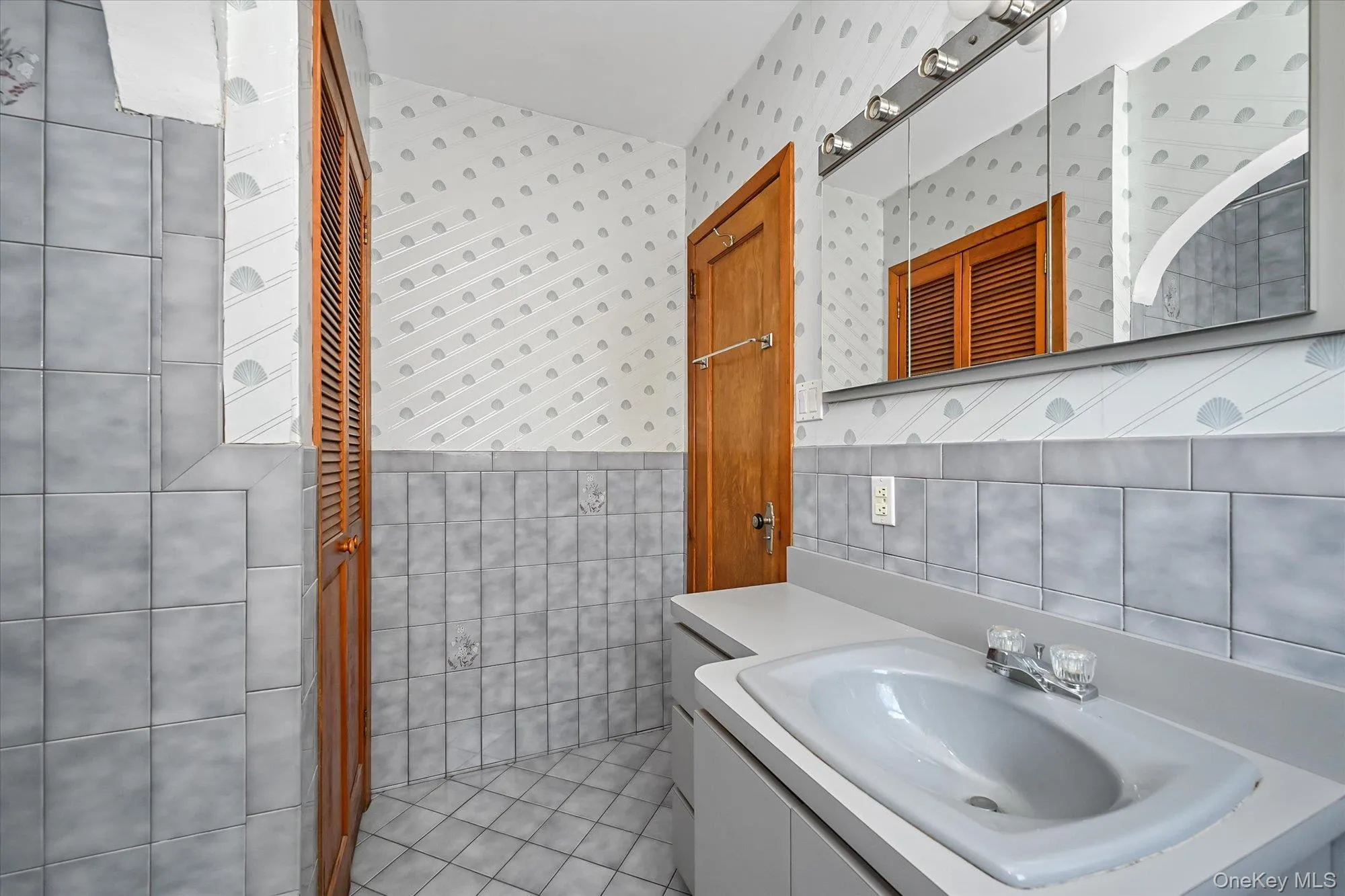 163-14 25th Drive, New York, NY, 3 Bedrooms Bedrooms, 7 Rooms Rooms,1 BathroomBathrooms,Residential,For Rent,25th,0,1001228 163-14 25th Drive, New York, NY, 3 Bedrooms Bedrooms, 7 Rooms Rooms,1 BathroomBathrooms,Residential,For Rent,25th,0,1001228