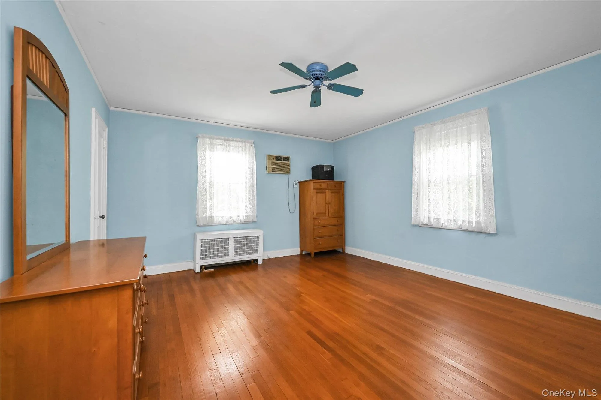 163-14 25th Drive, New York, NY, 3 Bedrooms Bedrooms, 7 Rooms Rooms,1 BathroomBathrooms,Residential,For Rent,25th,0,1001228 163-14 25th Drive, New York, NY, 3 Bedrooms Bedrooms, 7 Rooms Rooms,1 BathroomBathrooms,Residential,For Rent,25th,0,1001228