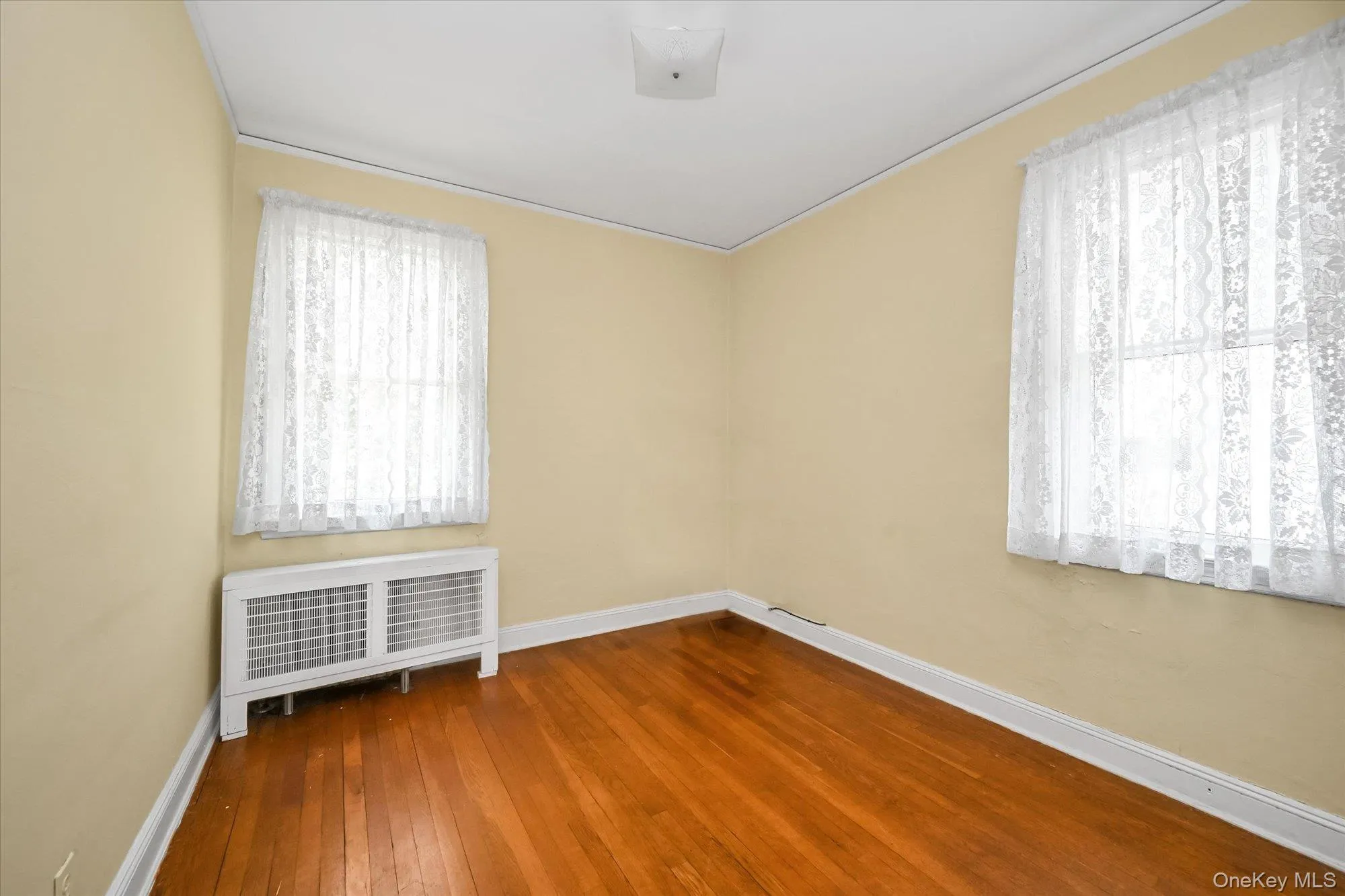 163-14 25th Drive, New York, NY, 3 Bedrooms Bedrooms, 7 Rooms Rooms,1 BathroomBathrooms,Residential,For Rent,25th,0,1001228 163-14 25th Drive, New York, NY, 3 Bedrooms Bedrooms, 7 Rooms Rooms,1 BathroomBathrooms,Residential,For Rent,25th,0,1001228