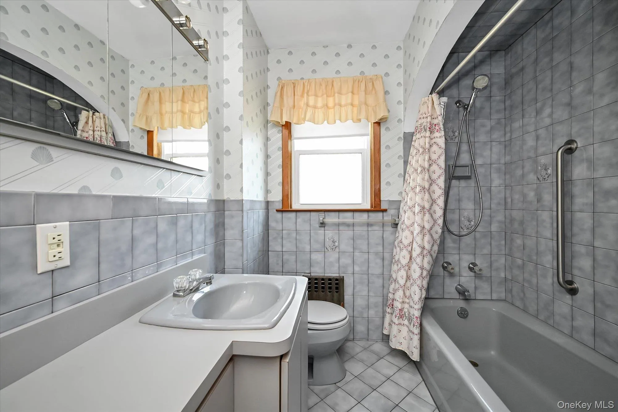 163-14 25th Drive, New York, NY, 3 Bedrooms Bedrooms, 7 Rooms Rooms,1 BathroomBathrooms,Residential,For Rent,25th,0,1001228 163-14 25th Drive, New York, NY, 3 Bedrooms Bedrooms, 7 Rooms Rooms,1 BathroomBathrooms,Residential,For Rent,25th,0,1001228