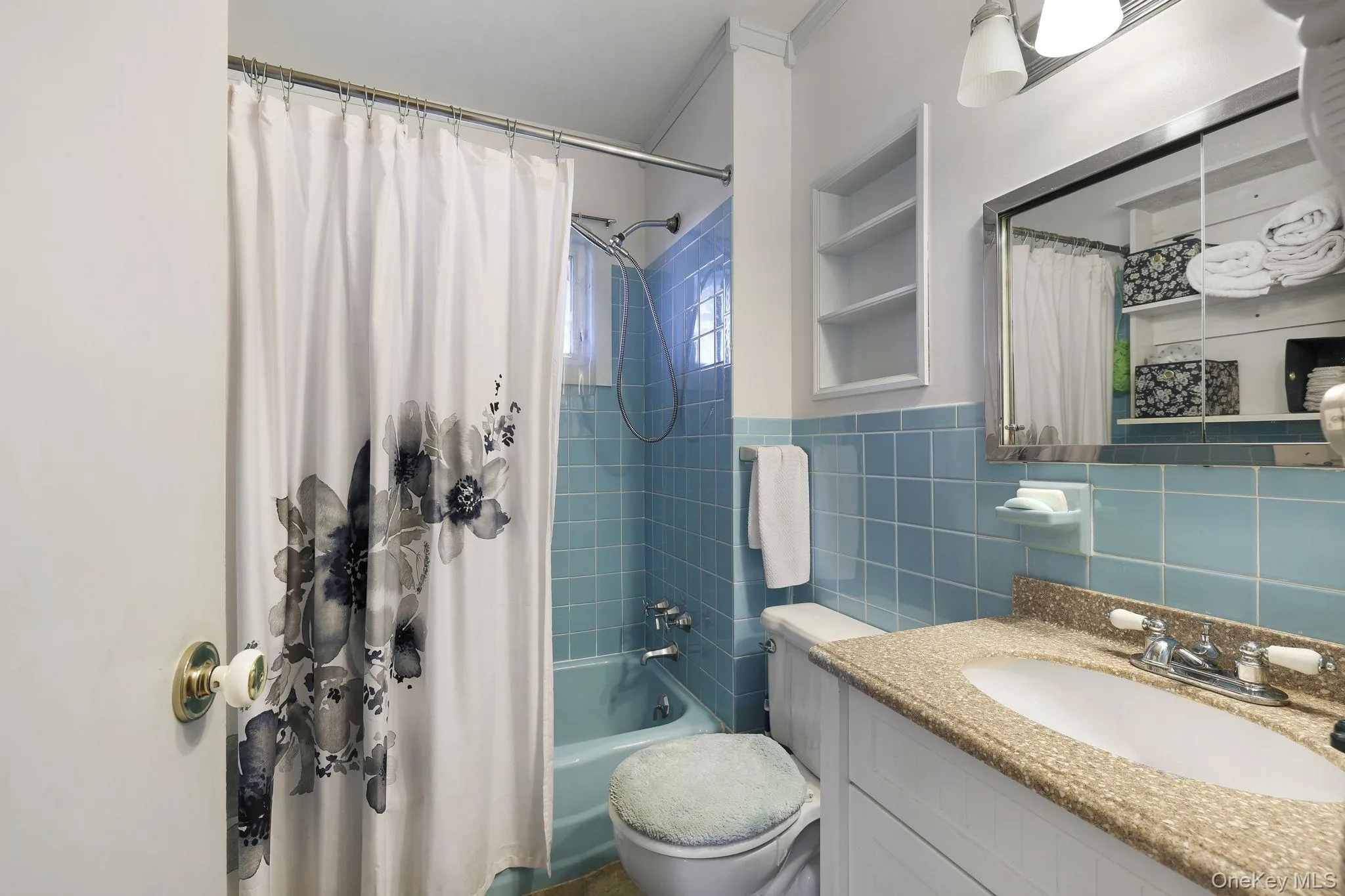 36 Finger Street, Saugerties, NY, 3 Bedrooms Bedrooms, 8 Rooms Rooms,2 BathroomsBathrooms,Residential,For Rent,Finger,0,1001230 36 Finger Street, Saugerties, NY, 3 Bedrooms Bedrooms, 8 Rooms Rooms,2 BathroomsBathrooms,Residential,For Rent,Finger,0,1001230