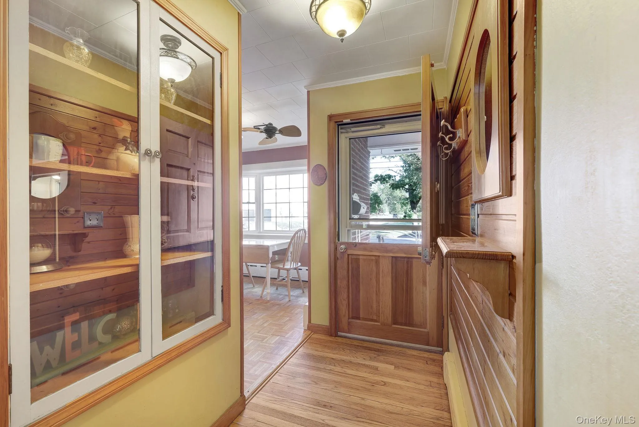 36 Finger Street, Saugerties, NY, 3 Bedrooms Bedrooms, 8 Rooms Rooms,2 BathroomsBathrooms,Residential,For Rent,Finger,0,1001230 36 Finger Street, Saugerties, NY, 3 Bedrooms Bedrooms, 8 Rooms Rooms,2 BathroomsBathrooms,Residential,For Rent,Finger,0,1001230