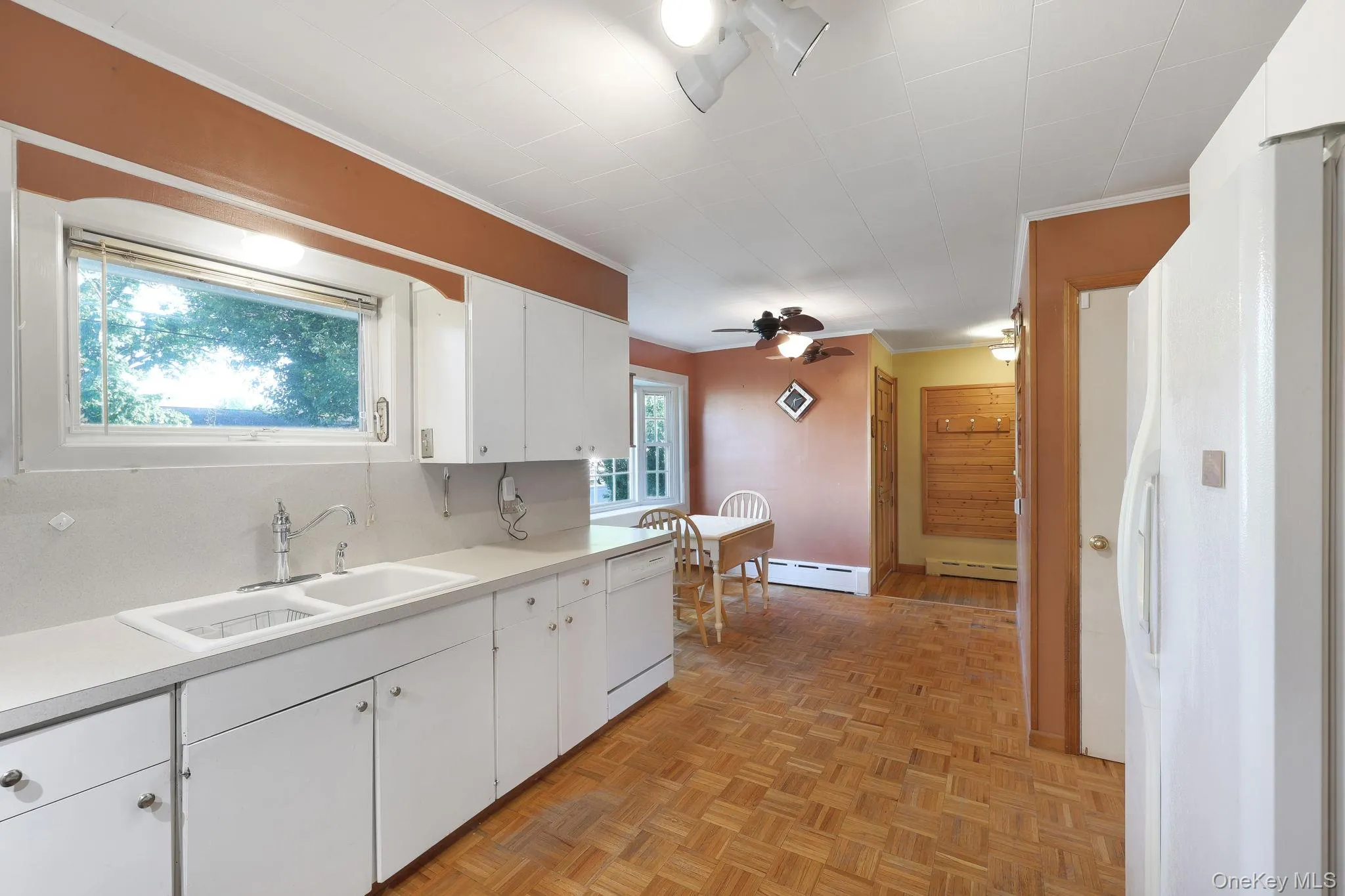 36 Finger Street, Saugerties, NY, 3 Bedrooms Bedrooms, 8 Rooms Rooms,2 BathroomsBathrooms,Residential,For Rent,Finger,0,1001230 36 Finger Street, Saugerties, NY, 3 Bedrooms Bedrooms, 8 Rooms Rooms,2 BathroomsBathrooms,Residential,For Rent,Finger,0,1001230