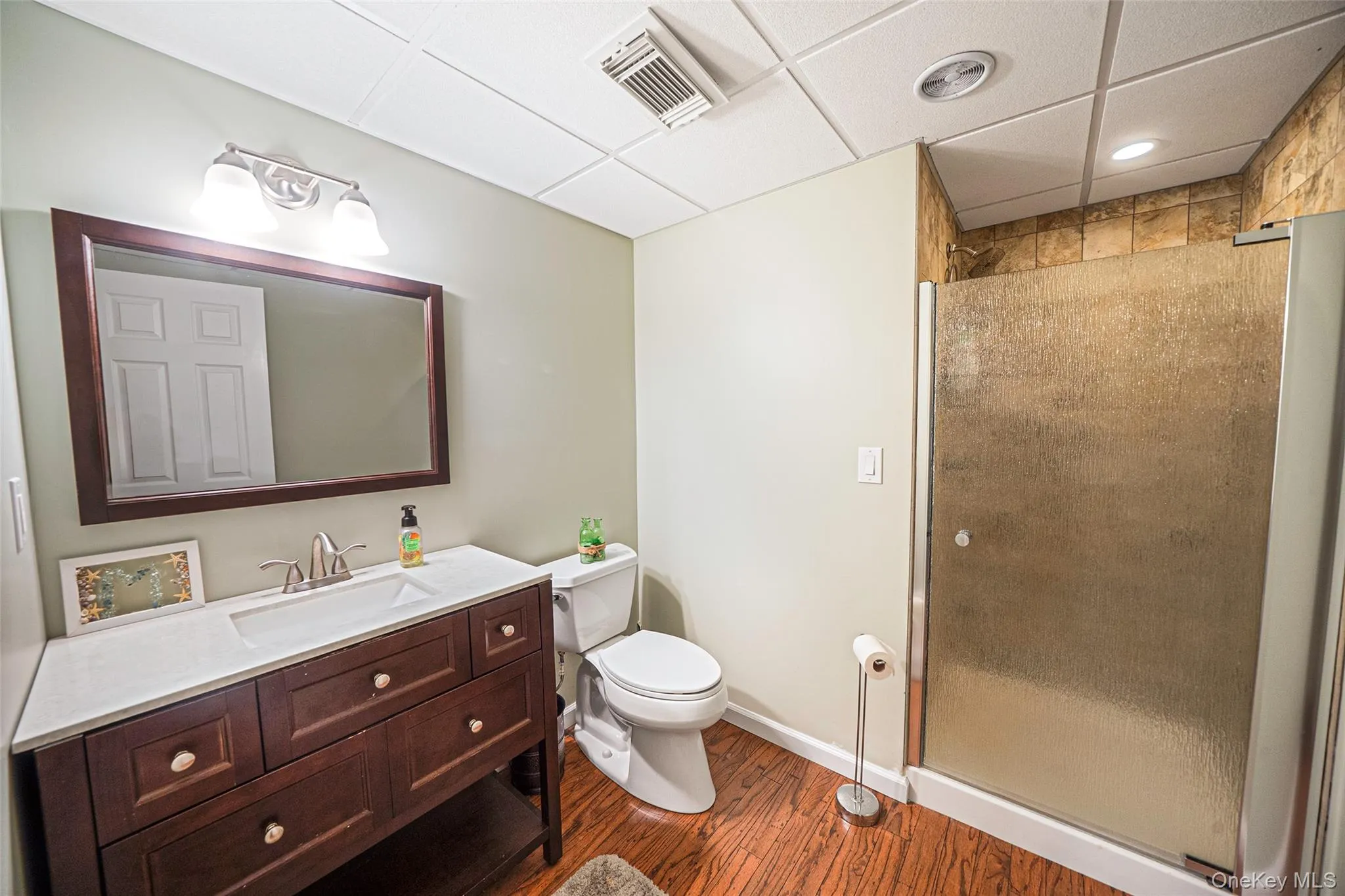 19 Sweetgum Lane, Brookhaven, NY, 4 Bedrooms Bedrooms, 12 Rooms Rooms,3 BathroomsBathrooms,Residential,For Rent,Sweetgum,0,1001231 19 Sweetgum Lane, Brookhaven, NY, 4 Bedrooms Bedrooms, 12 Rooms Rooms,3 BathroomsBathrooms,Residential,For Rent,Sweetgum,0,1001231
