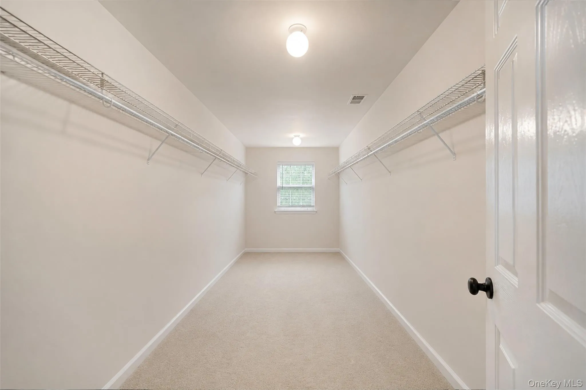 19 Sweetgum Lane, Brookhaven, NY, 4 Bedrooms Bedrooms, 12 Rooms Rooms,3 BathroomsBathrooms,Residential,For Rent,Sweetgum,0,1001231 19 Sweetgum Lane, Brookhaven, NY, 4 Bedrooms Bedrooms, 12 Rooms Rooms,3 BathroomsBathrooms,Residential,For Rent,Sweetgum,0,1001231