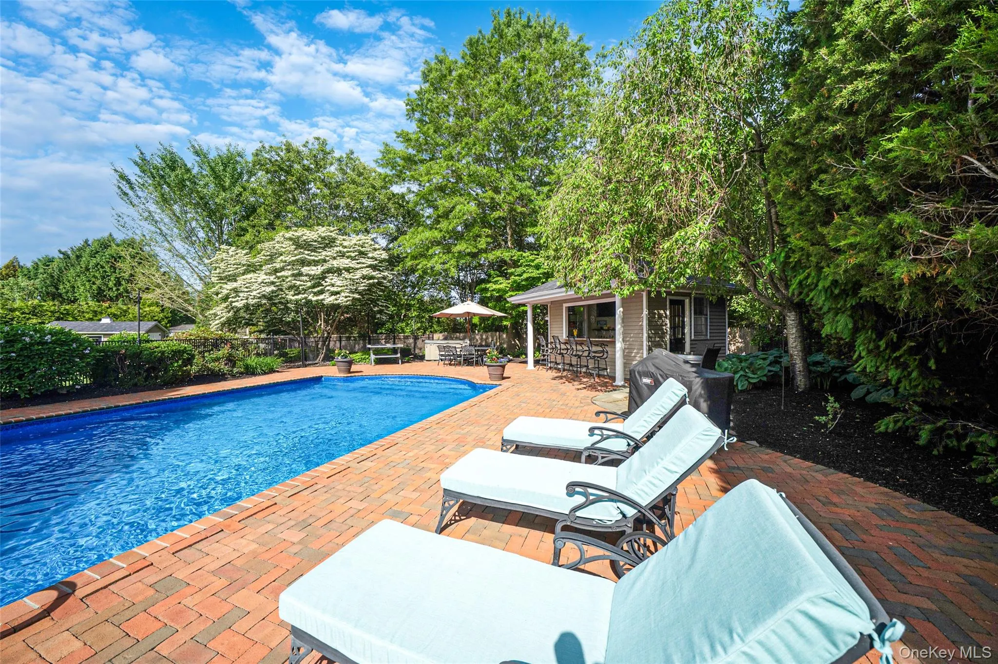 19 Sweetgum Lane, Brookhaven, NY, 4 Bedrooms Bedrooms, 12 Rooms Rooms,3 BathroomsBathrooms,Residential,For Rent,Sweetgum,0,1001231 19 Sweetgum Lane, Brookhaven, NY, 4 Bedrooms Bedrooms, 12 Rooms Rooms,3 BathroomsBathrooms,Residential,For Rent,Sweetgum,0,1001231