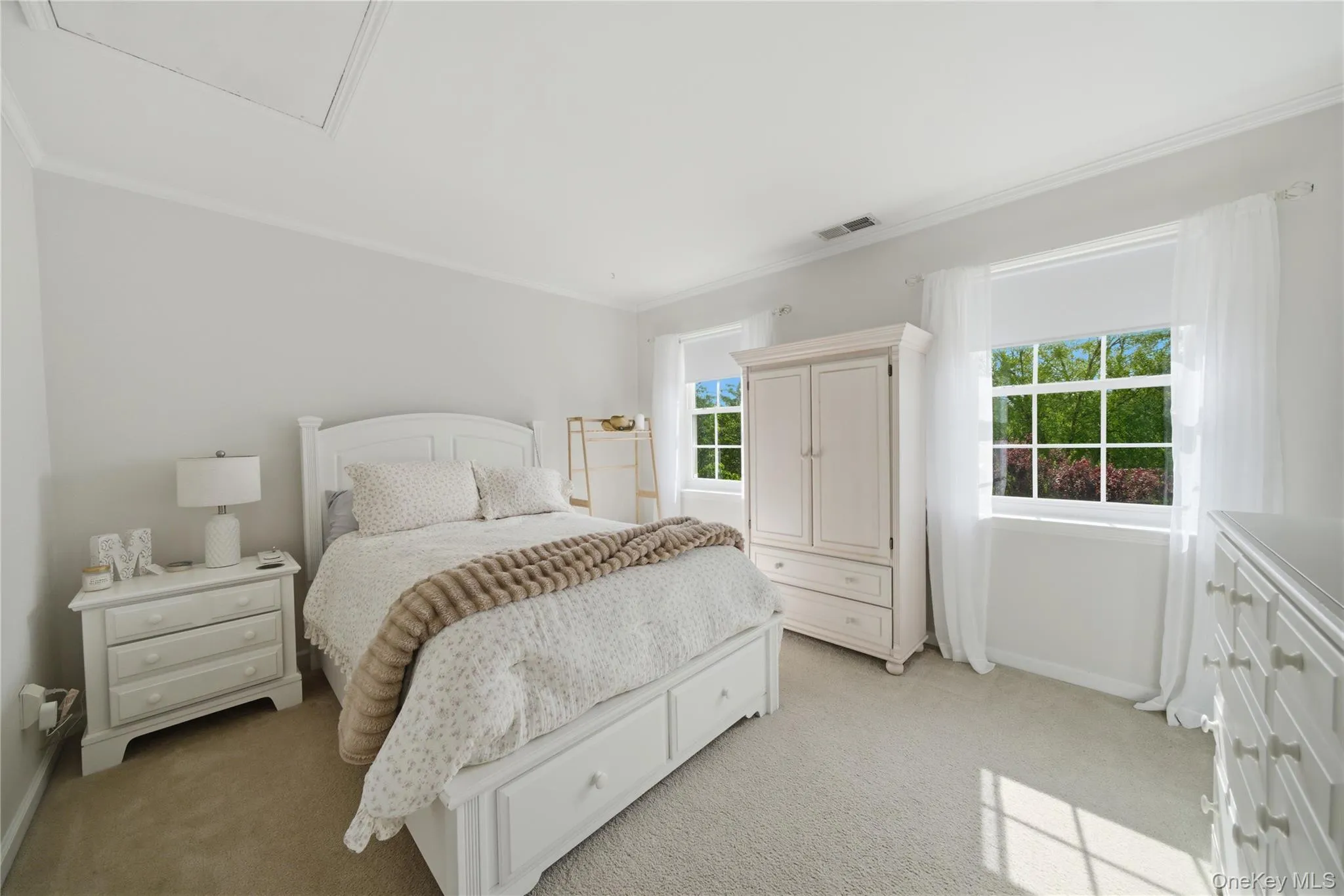 19 Sweetgum Lane, Brookhaven, NY, 4 Bedrooms Bedrooms, 12 Rooms Rooms,3 BathroomsBathrooms,Residential,For Rent,Sweetgum,0,1001231 19 Sweetgum Lane, Brookhaven, NY, 4 Bedrooms Bedrooms, 12 Rooms Rooms,3 BathroomsBathrooms,Residential,For Rent,Sweetgum,0,1001231