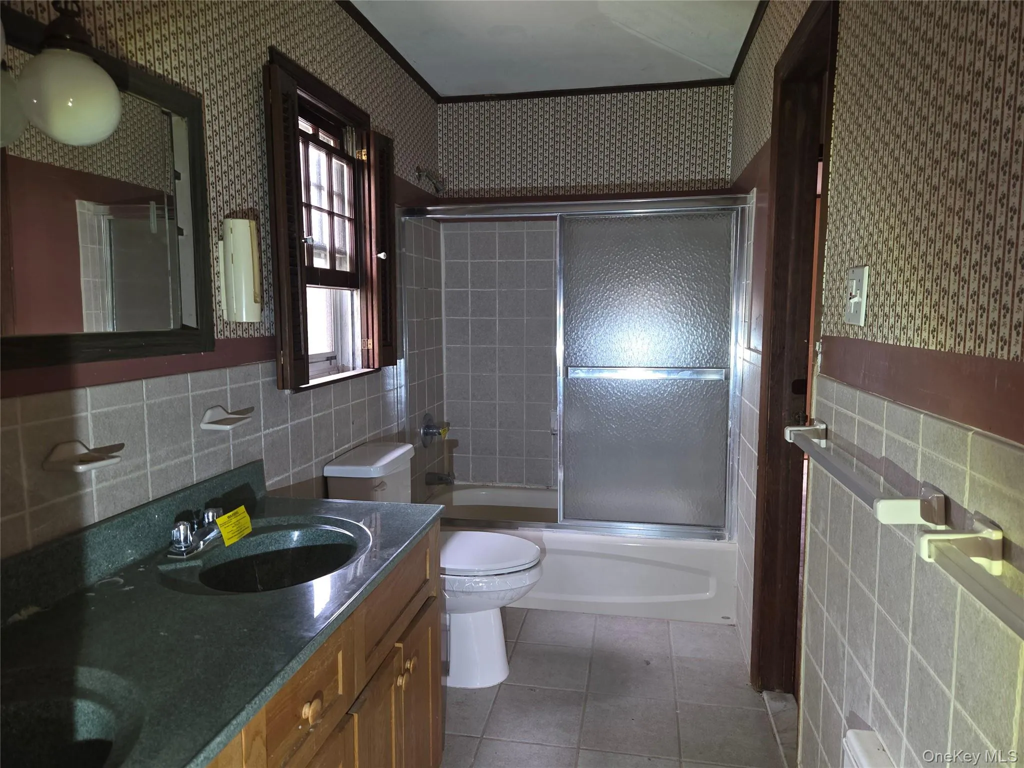 7 Michael Place, Smithtown, NY, 4 Bedrooms Bedrooms, 8 Rooms Rooms,2 BathroomsBathrooms,Residential Sale,For Rent,Michael,0,1001234 7 Michael Place, Smithtown, NY, 4 Bedrooms Bedrooms, 8 Rooms Rooms,2 BathroomsBathrooms,Residential Sale,For Rent,Michael,0,1001234