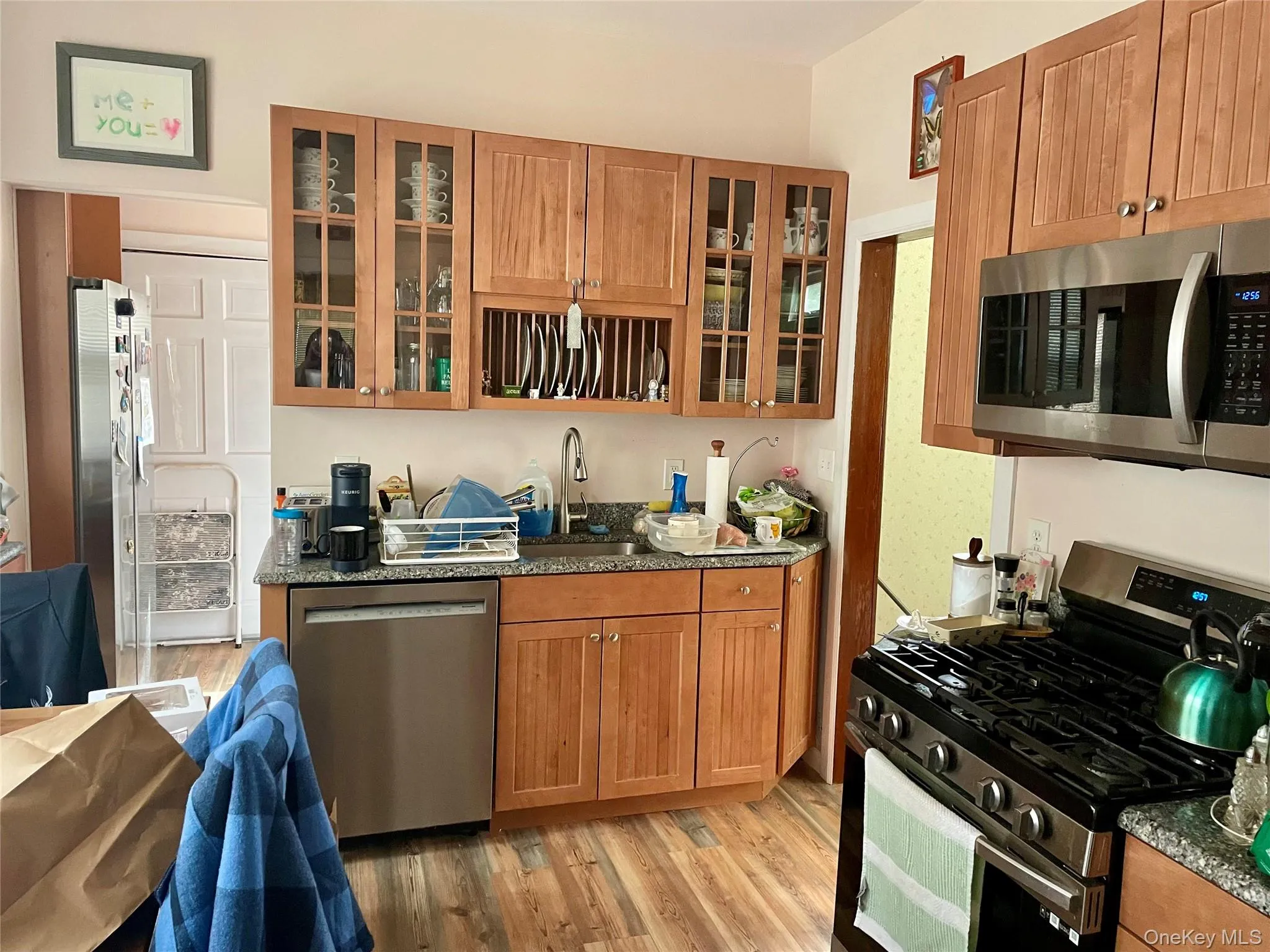 141 Fisher Avenue, New York, NY, 3 Bedrooms Bedrooms, 8 Rooms Rooms,1 BathroomBathrooms,Residential,For Rent,Fisher,0,1001236 141 Fisher Avenue, New York, NY, 3 Bedrooms Bedrooms, 8 Rooms Rooms,1 BathroomBathrooms,Residential,For Rent,Fisher,0,1001236