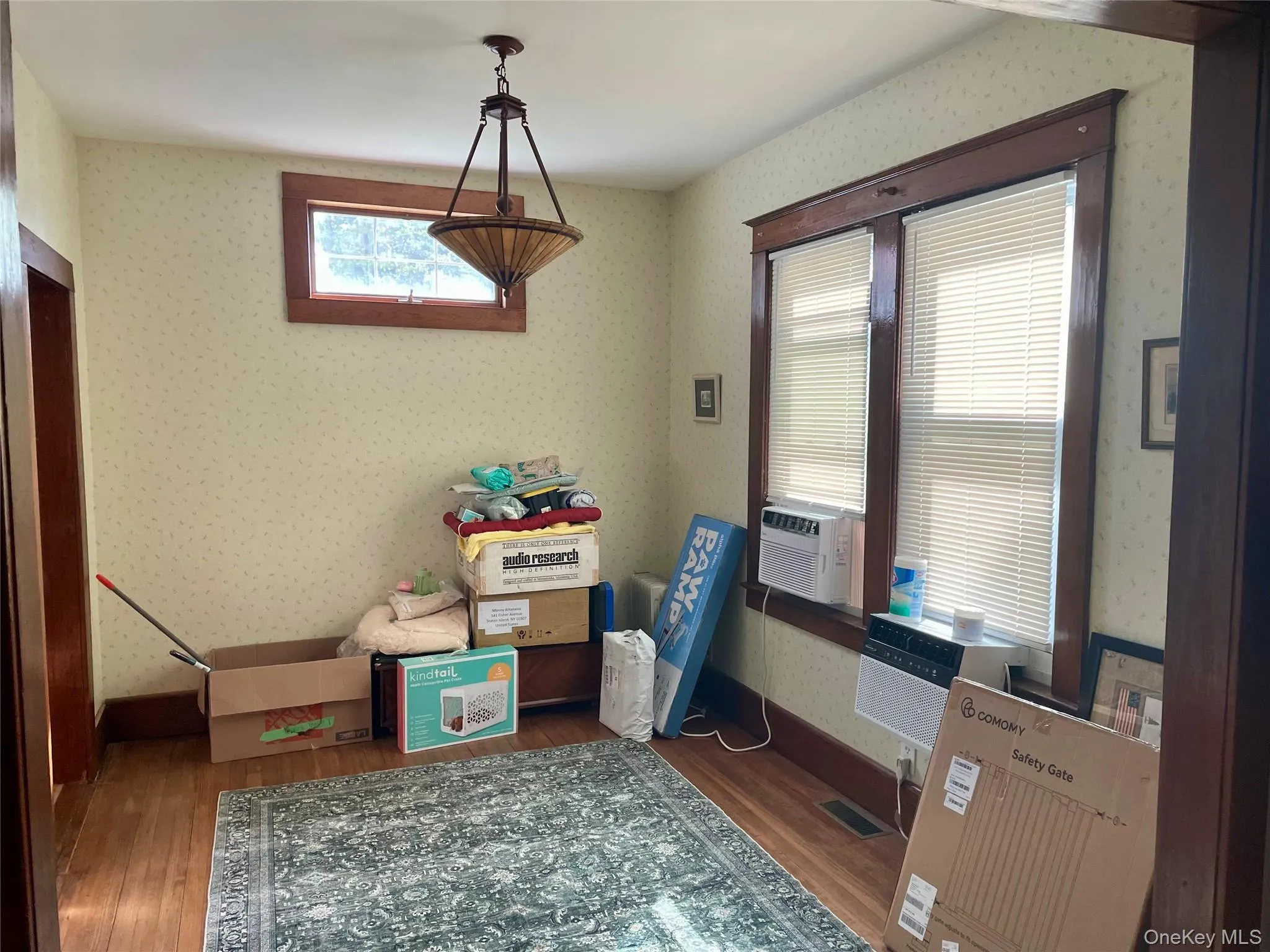 141 Fisher Avenue, New York, NY, 3 Bedrooms Bedrooms, 8 Rooms Rooms,1 BathroomBathrooms,Residential,For Rent,Fisher,0,1001236 141 Fisher Avenue, New York, NY, 3 Bedrooms Bedrooms, 8 Rooms Rooms,1 BathroomBathrooms,Residential,For Rent,Fisher,0,1001236
