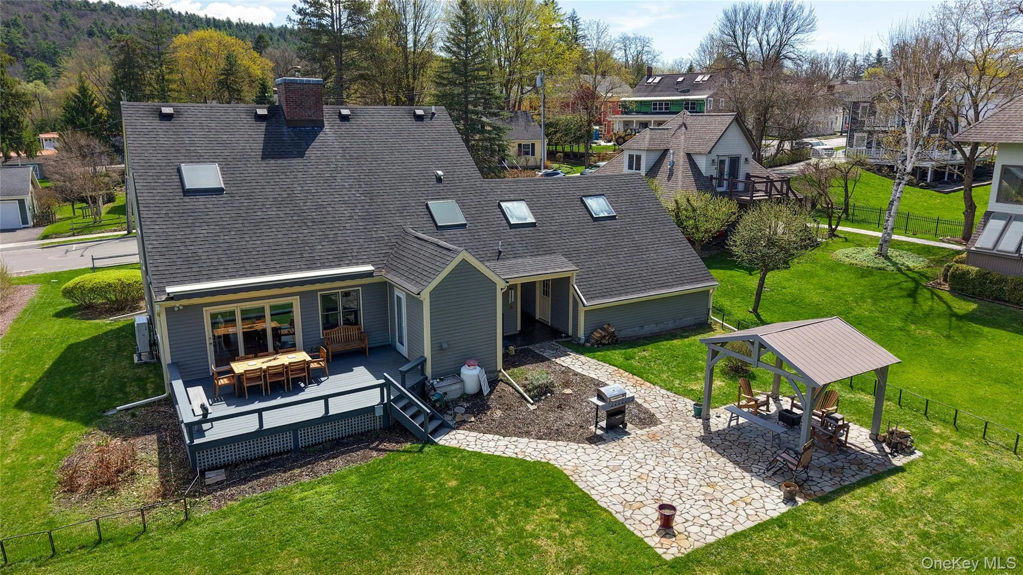 14 Pioneer Street, Out Of Area, NY, 3 Bedrooms Bedrooms, 10 Rooms Rooms,2 BathroomsBathrooms,Residential Sale,For Rent,Pioneer,0,1001237 14 Pioneer Street, Out Of Area, NY, 3 Bedrooms Bedrooms, 10 Rooms Rooms,2 BathroomsBathrooms,Residential Sale,For Rent,Pioneer,0,1001237