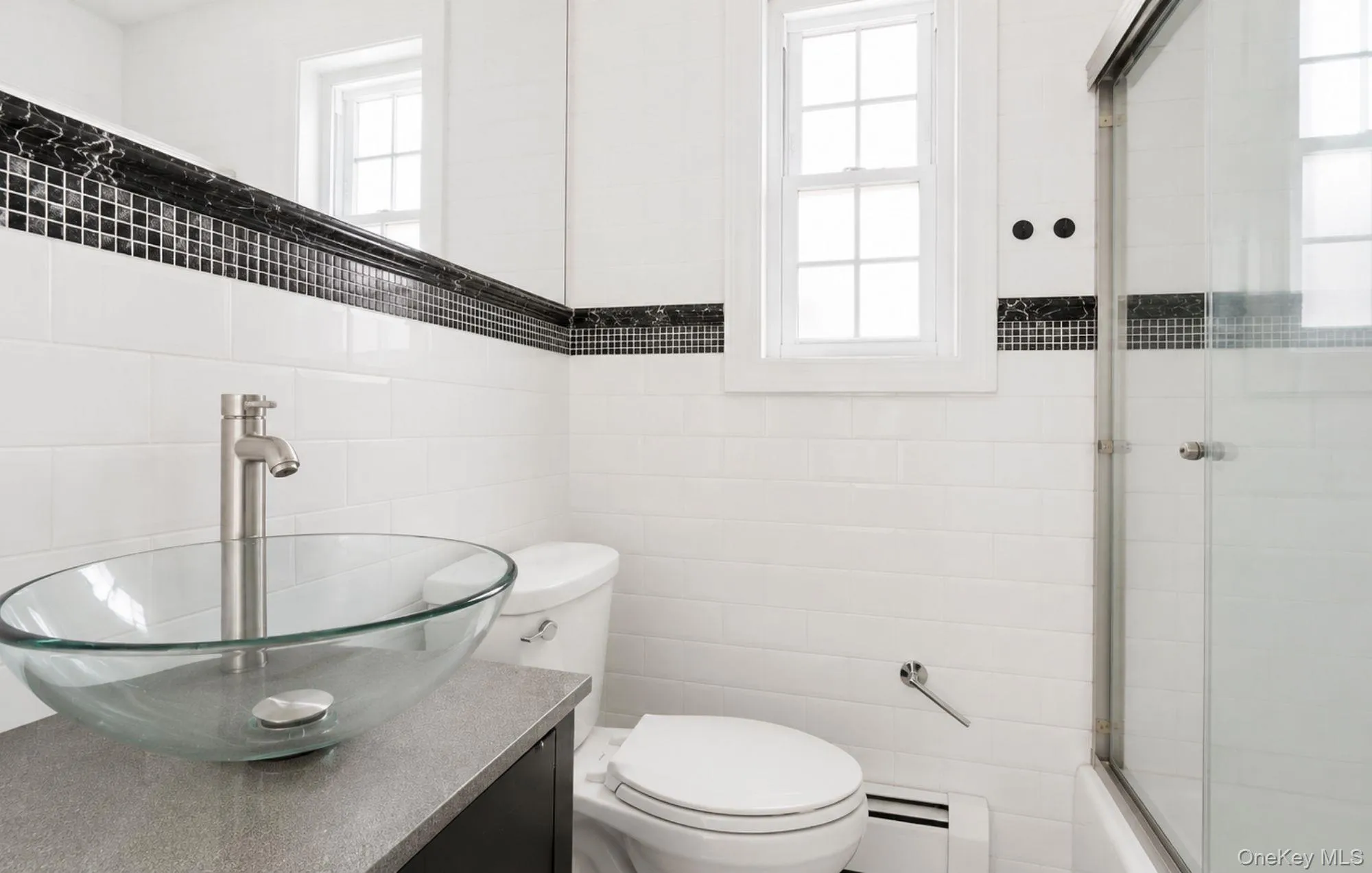 224-08 Horace Harding, New York, NY, 2 Bedrooms Bedrooms, 5 Rooms Rooms,1 BathroomBathrooms,Residential,For Rent,Horace Harding,0,1001238 224-08 Horace Harding, New York, NY, 2 Bedrooms Bedrooms, 5 Rooms Rooms,1 BathroomBathrooms,Residential,For Rent,Horace Harding,0,1001238