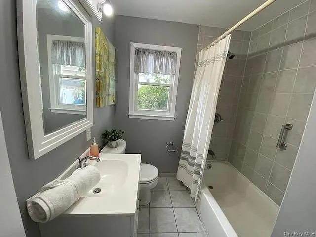 4 West Court, Oyster Bay, NY, 4 Bedrooms Bedrooms, 7 Rooms Rooms,2 BathroomsBathrooms,Residential Lease,For Rent,West,0,1001240 4 West Court, Oyster Bay, NY, 4 Bedrooms Bedrooms, 7 Rooms Rooms,2 BathroomsBathrooms,Residential Lease,For Rent,West,0,1001240