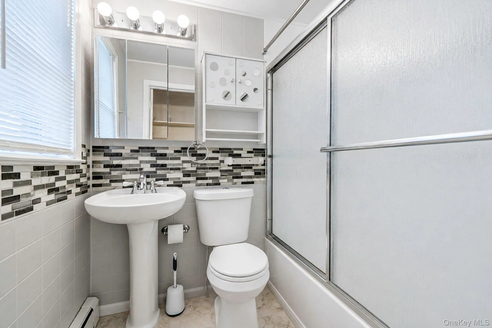 5 Tawny Pass, Brookhaven, NY, 5 Bedrooms Bedrooms, 9 Rooms Rooms,4 BathroomsBathrooms,Residential,For Rent,Tawny,0,1001241 5 Tawny Pass, Brookhaven, NY, 5 Bedrooms Bedrooms, 9 Rooms Rooms,4 BathroomsBathrooms,Residential,For Rent,Tawny,0,1001241