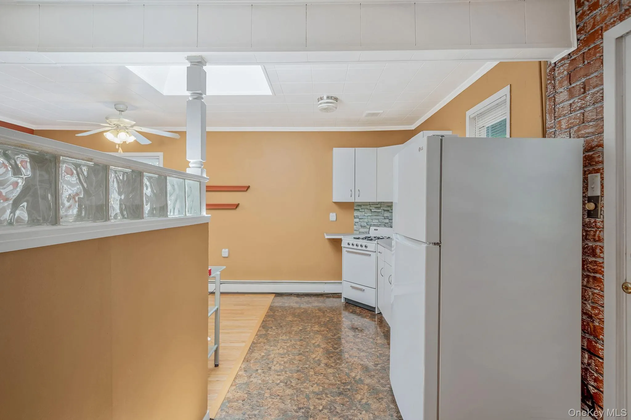 5 Tawny Pass, Brookhaven, NY, 5 Bedrooms Bedrooms, 9 Rooms Rooms,4 BathroomsBathrooms,Residential,For Rent,Tawny,0,1001241 5 Tawny Pass, Brookhaven, NY, 5 Bedrooms Bedrooms, 9 Rooms Rooms,4 BathroomsBathrooms,Residential,For Rent,Tawny,0,1001241
