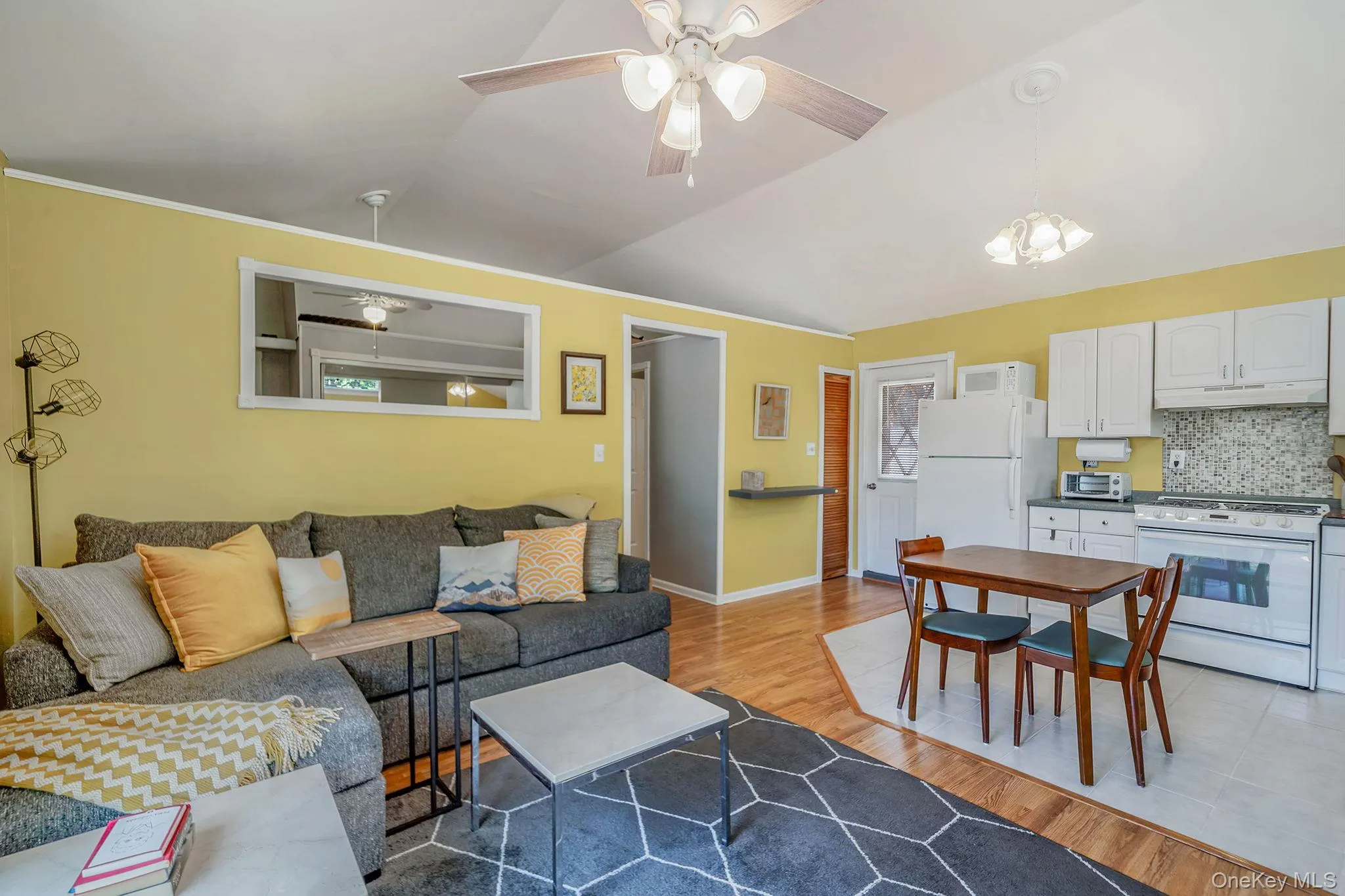 5 Tawny Pass, Brookhaven, NY, 5 Bedrooms Bedrooms, 9 Rooms Rooms,4 BathroomsBathrooms,Residential,For Rent,Tawny,0,1001241 5 Tawny Pass, Brookhaven, NY, 5 Bedrooms Bedrooms, 9 Rooms Rooms,4 BathroomsBathrooms,Residential,For Rent,Tawny,0,1001241