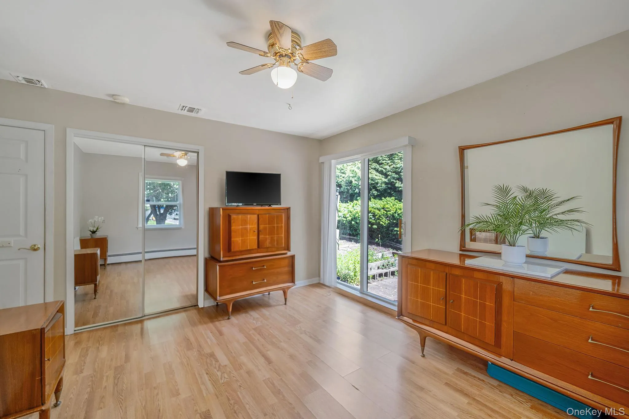 5 Tawny Pass, Brookhaven, NY, 5 Bedrooms Bedrooms, 9 Rooms Rooms,4 BathroomsBathrooms,Residential,For Rent,Tawny,0,1001241 5 Tawny Pass, Brookhaven, NY, 5 Bedrooms Bedrooms, 9 Rooms Rooms,4 BathroomsBathrooms,Residential,For Rent,Tawny,0,1001241