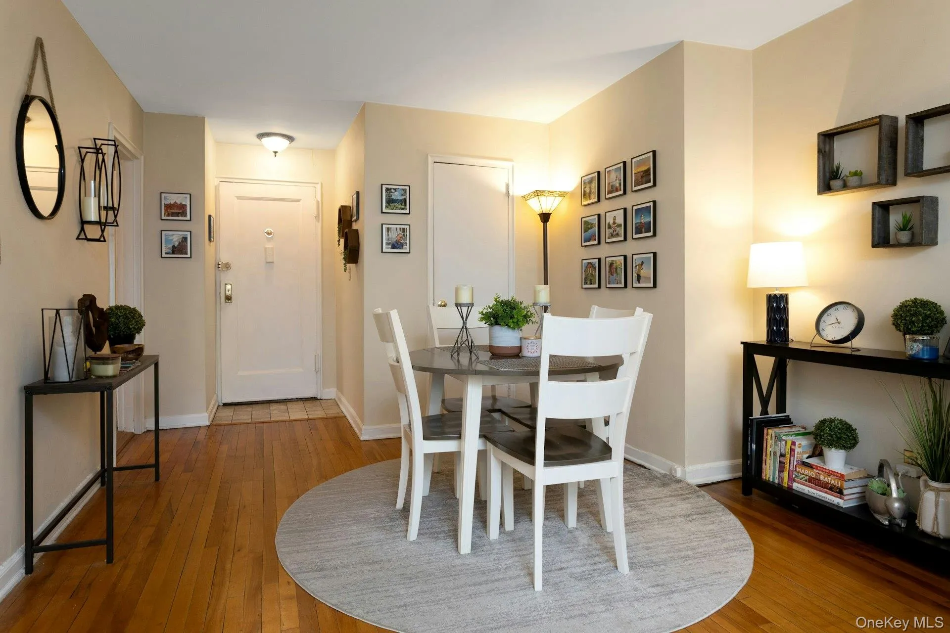 330 Broadway, Greenburgh, NY, 1 Bedroom Bedrooms, 4 Rooms Rooms,1 BathroomBathrooms,Residential Lease,For Rent,Broadway,0,1001243 330 Broadway, Greenburgh, NY, 1 Bedroom Bedrooms, 4 Rooms Rooms,1 BathroomBathrooms,Residential Lease,For Rent,Broadway,0,1001243