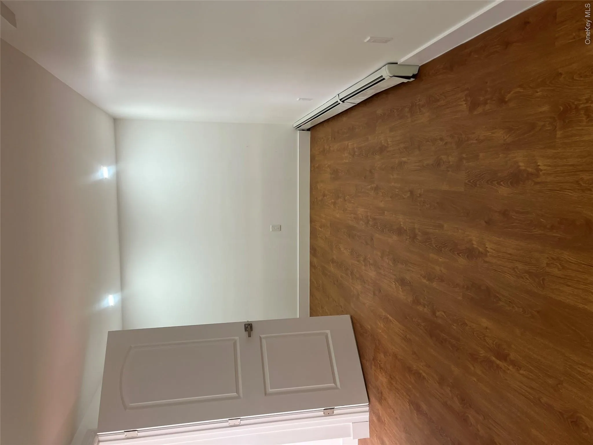 1st floor _ Can be used as a bedroom or office"Actual" 1st floor _ Can be used as a bedroom or office"Actual"
